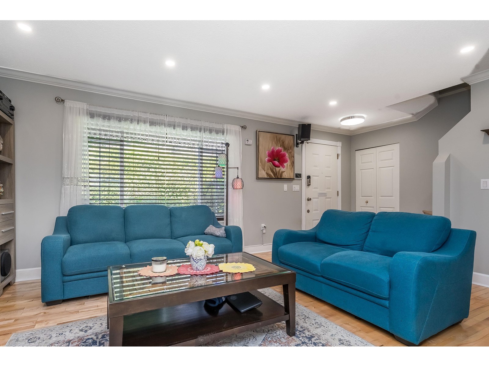 Photo 6 of 15428 Madrona Drive, Surrey BC