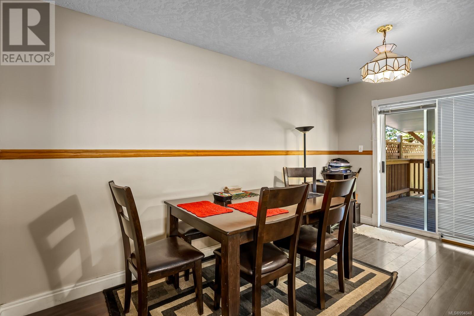 B 4654 Muir Rd, Courtenay real estate listing 994048