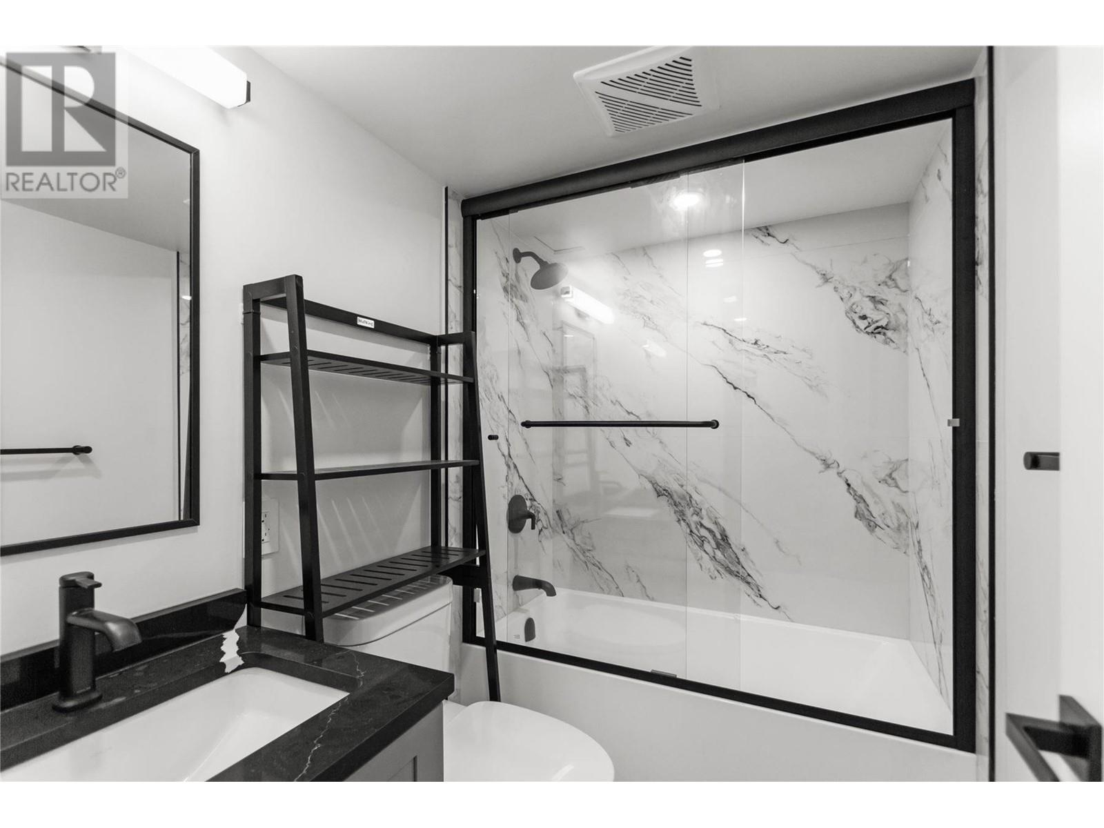 201 1948 COQUITLAM AVENUE, Port Coquitlam real estate listing R2985508