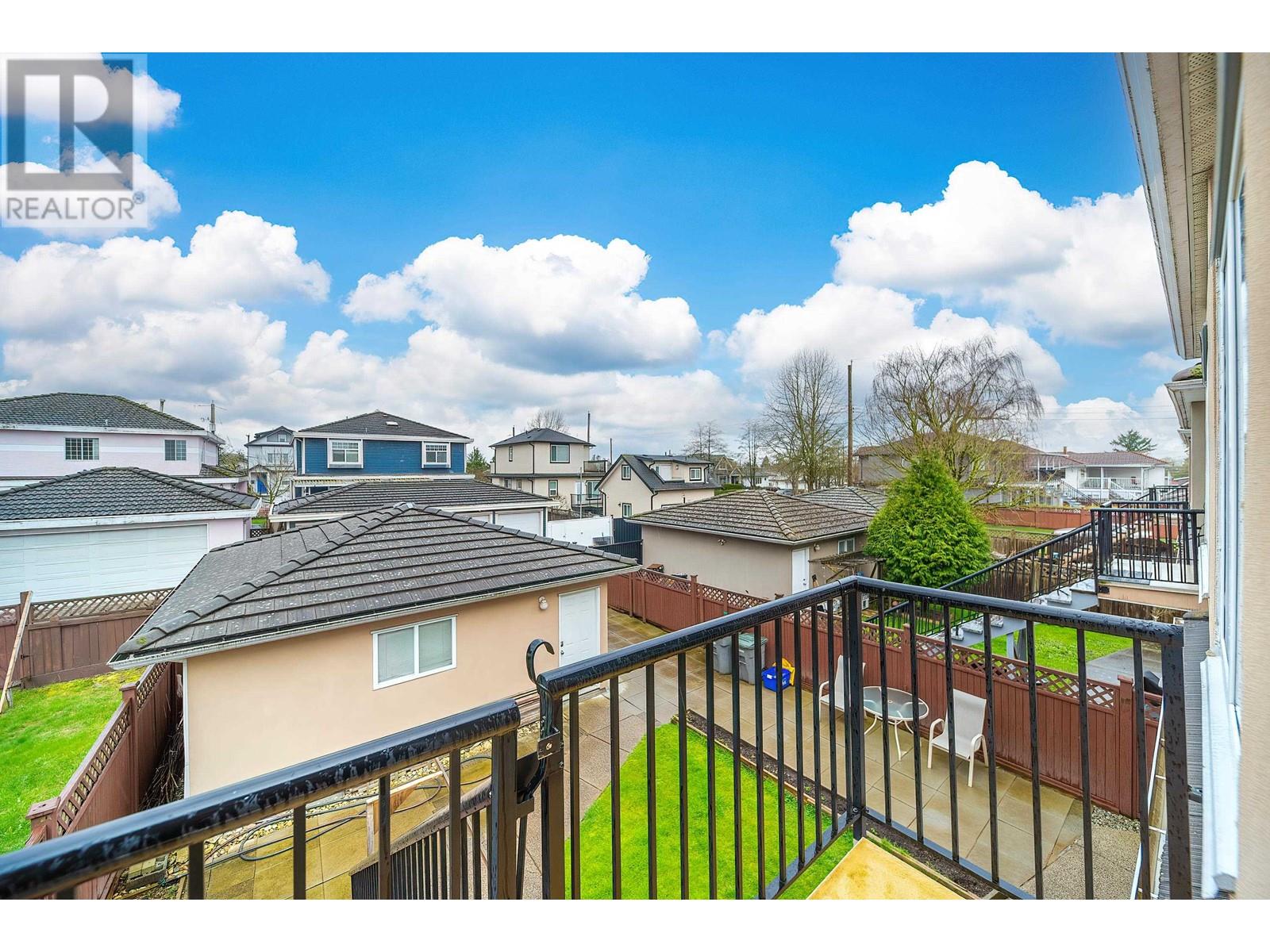 3320 E 43RD AVENUE, Vancouver