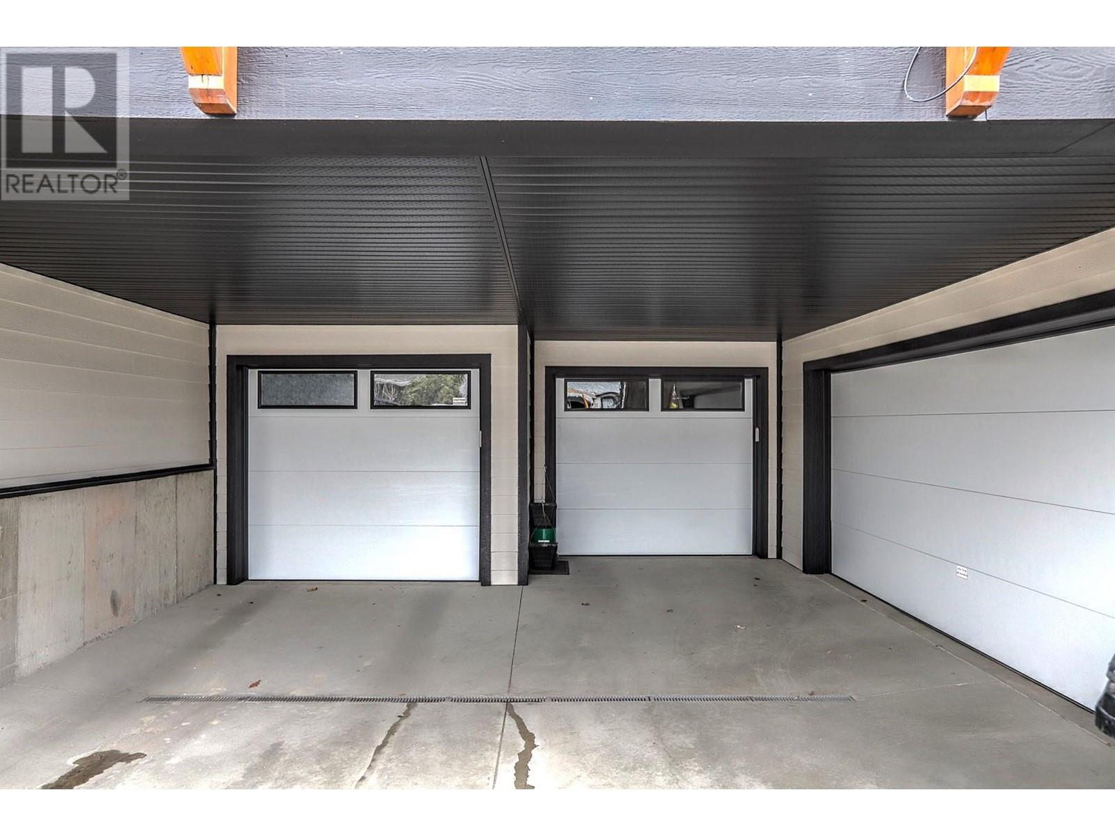 B 3203 25 Street, Vernon