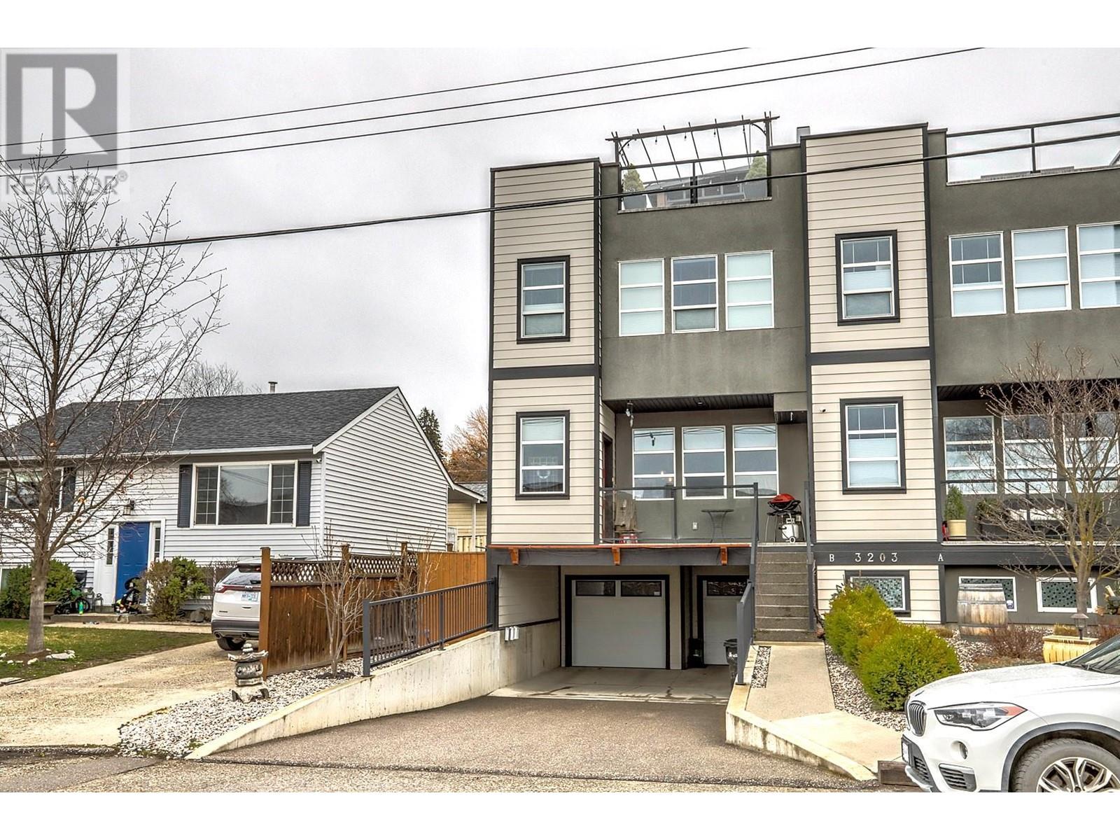 B 3203 25 Street, Vernon