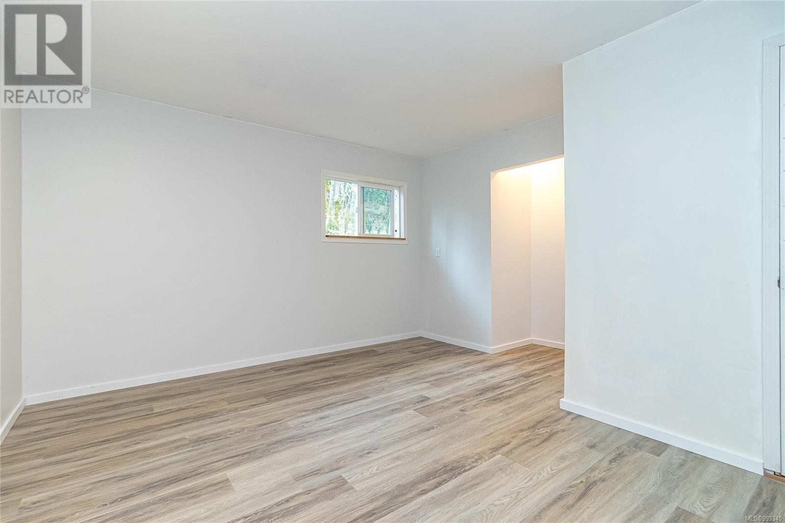 591 Meredith Rd, Mill Bay