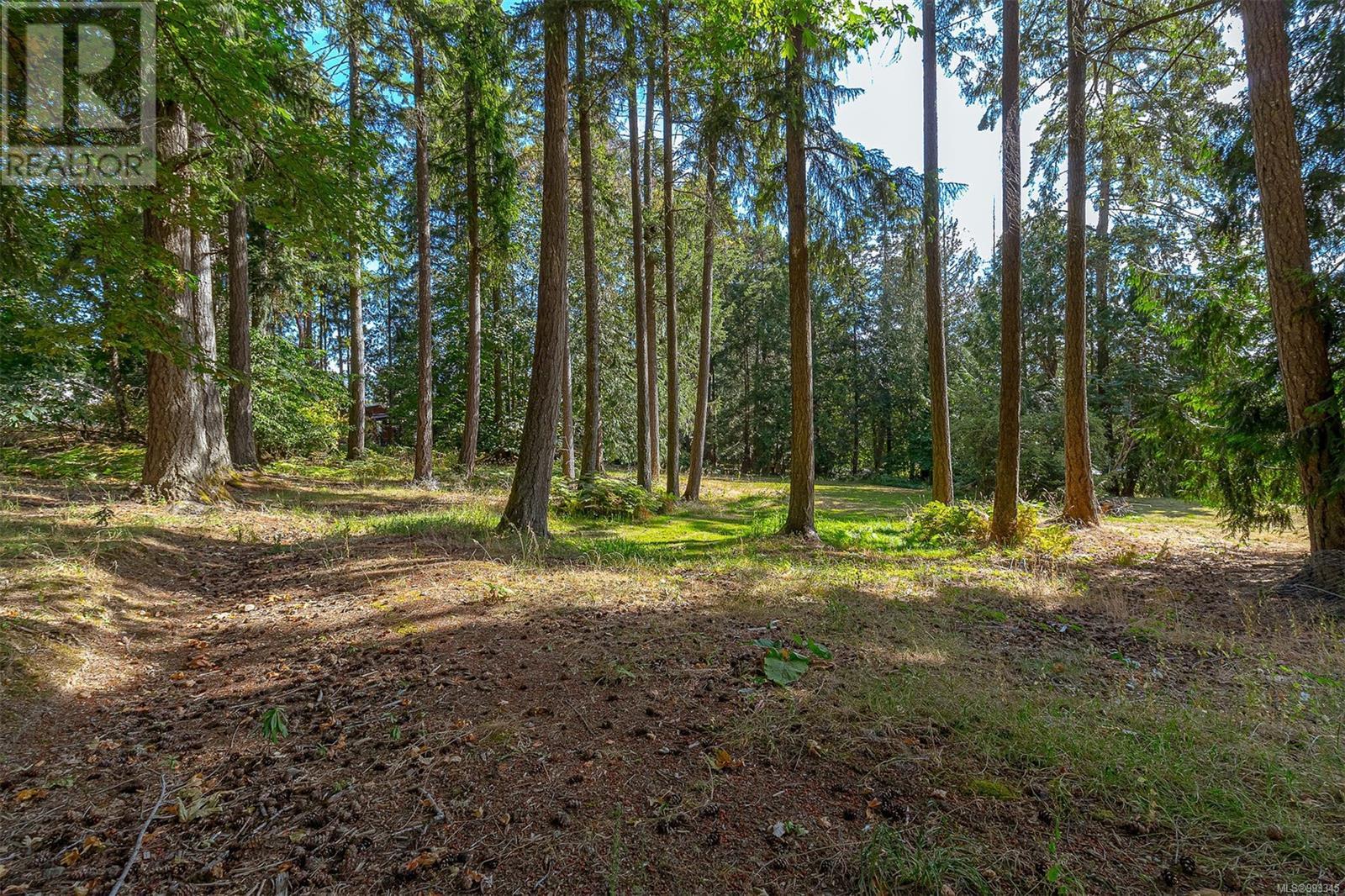 591 Meredith Rd, Mill Bay