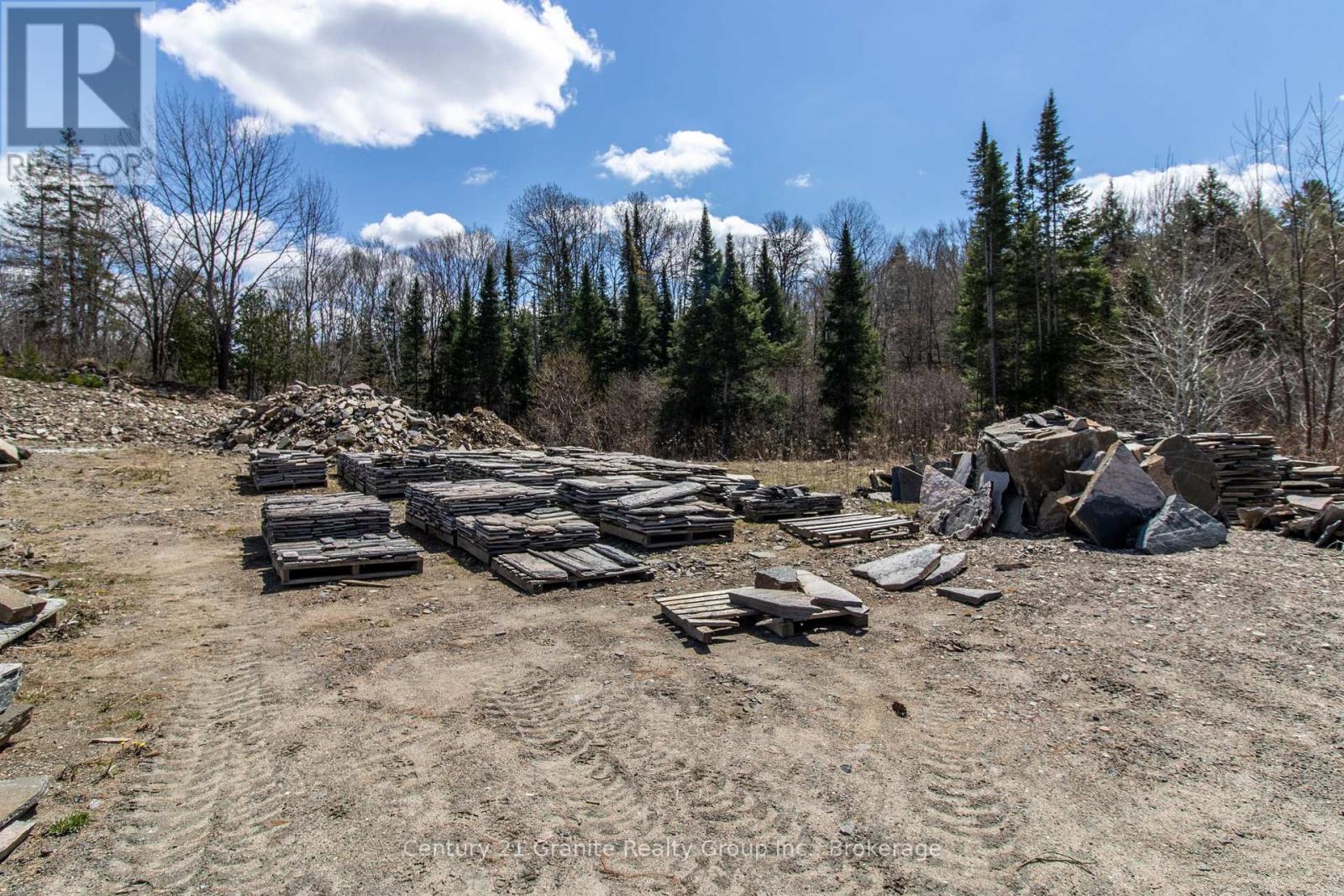 Photo 10 of 13495 Highway 35, Minden Hills ON