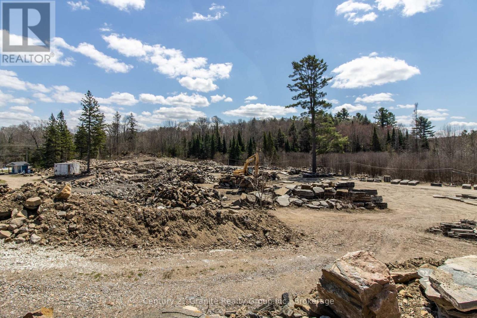 Photo 27 of 13495 Highway 35, Minden Hills ON