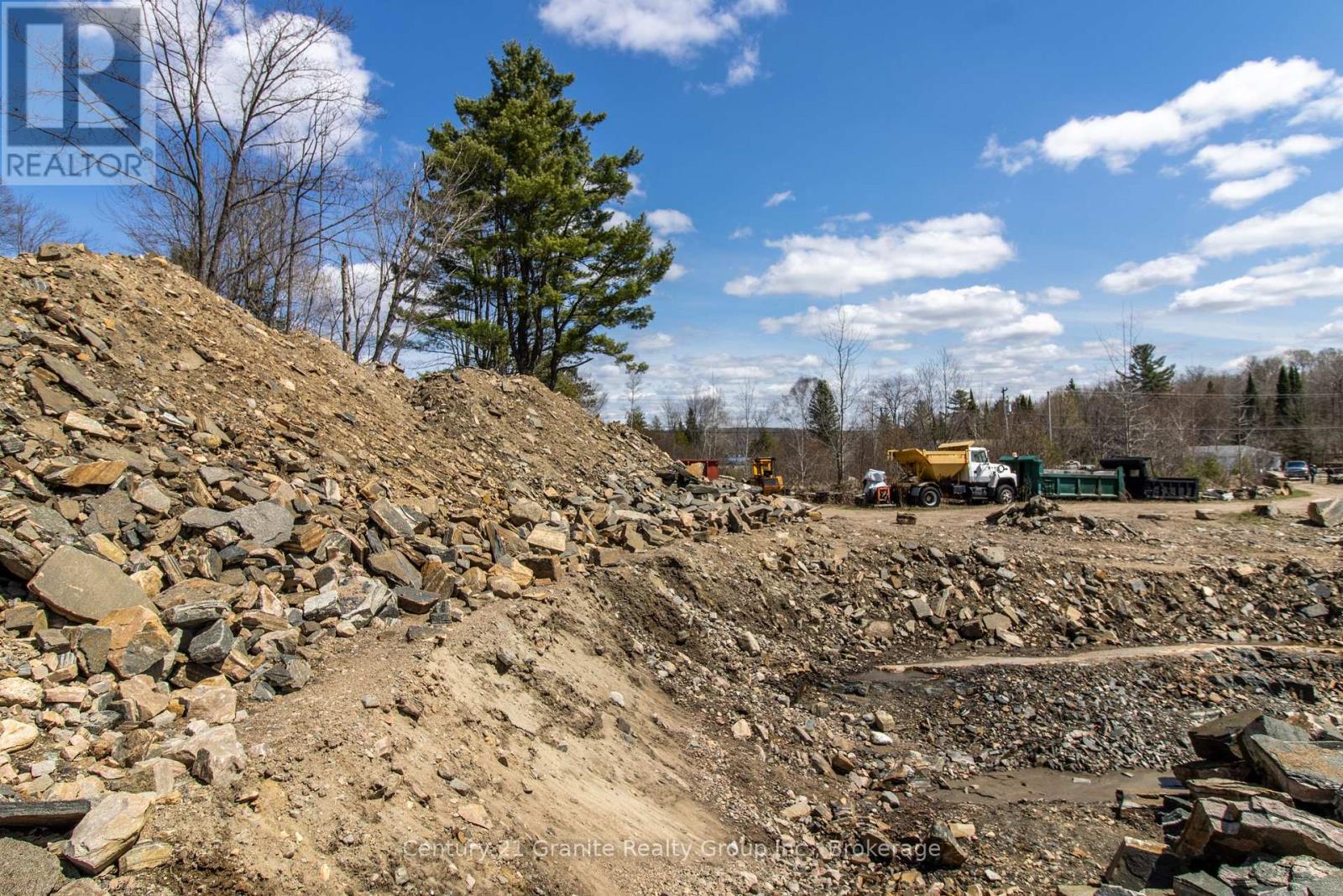 Photo 3 of 13495 Highway 35, Minden Hills ON