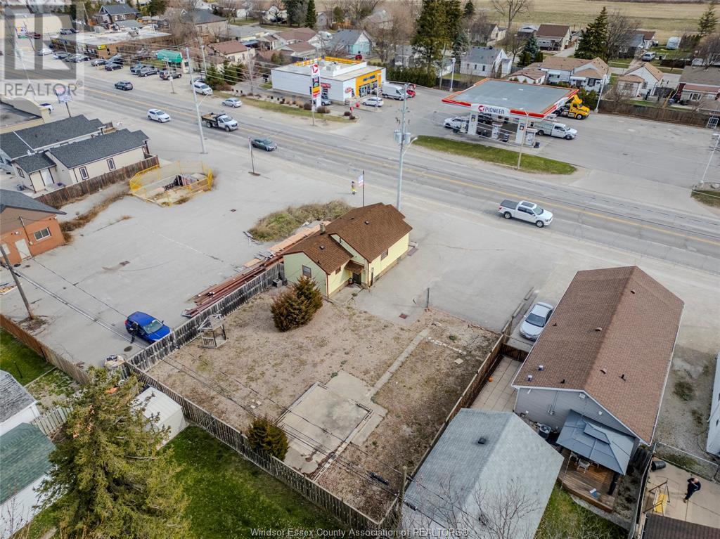 Photo 12 of 3473 Walker Road, Windsor ON