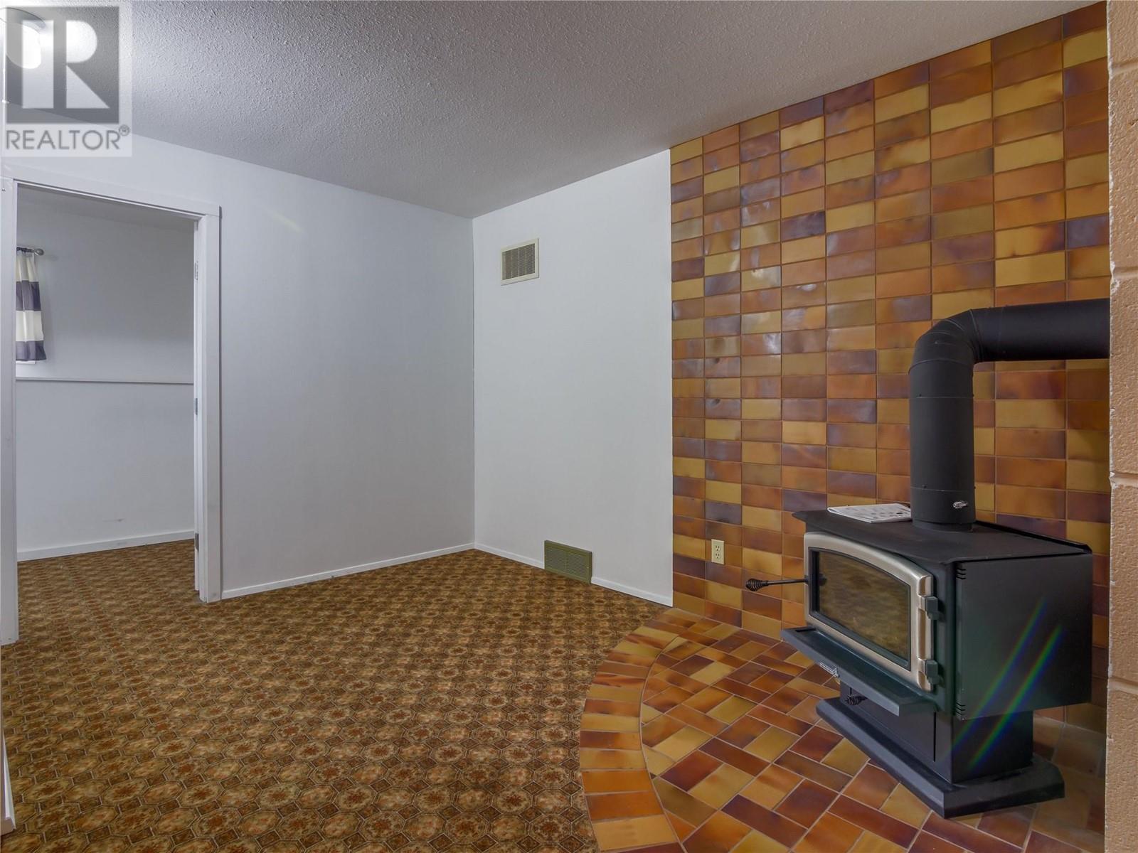  969 Westminster Avenue East, Penticton