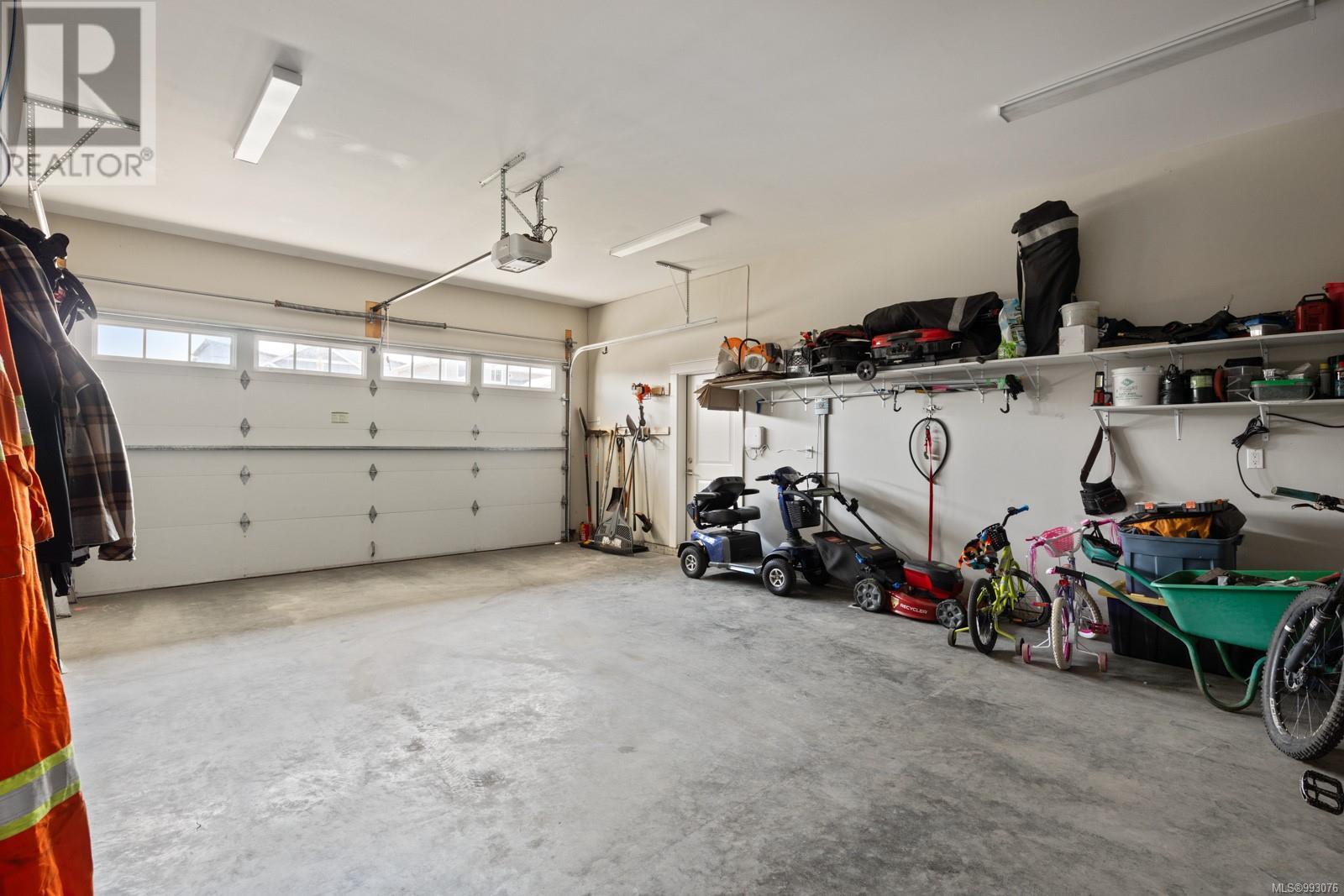 1146 Crown Isle Blvd, Courtenay