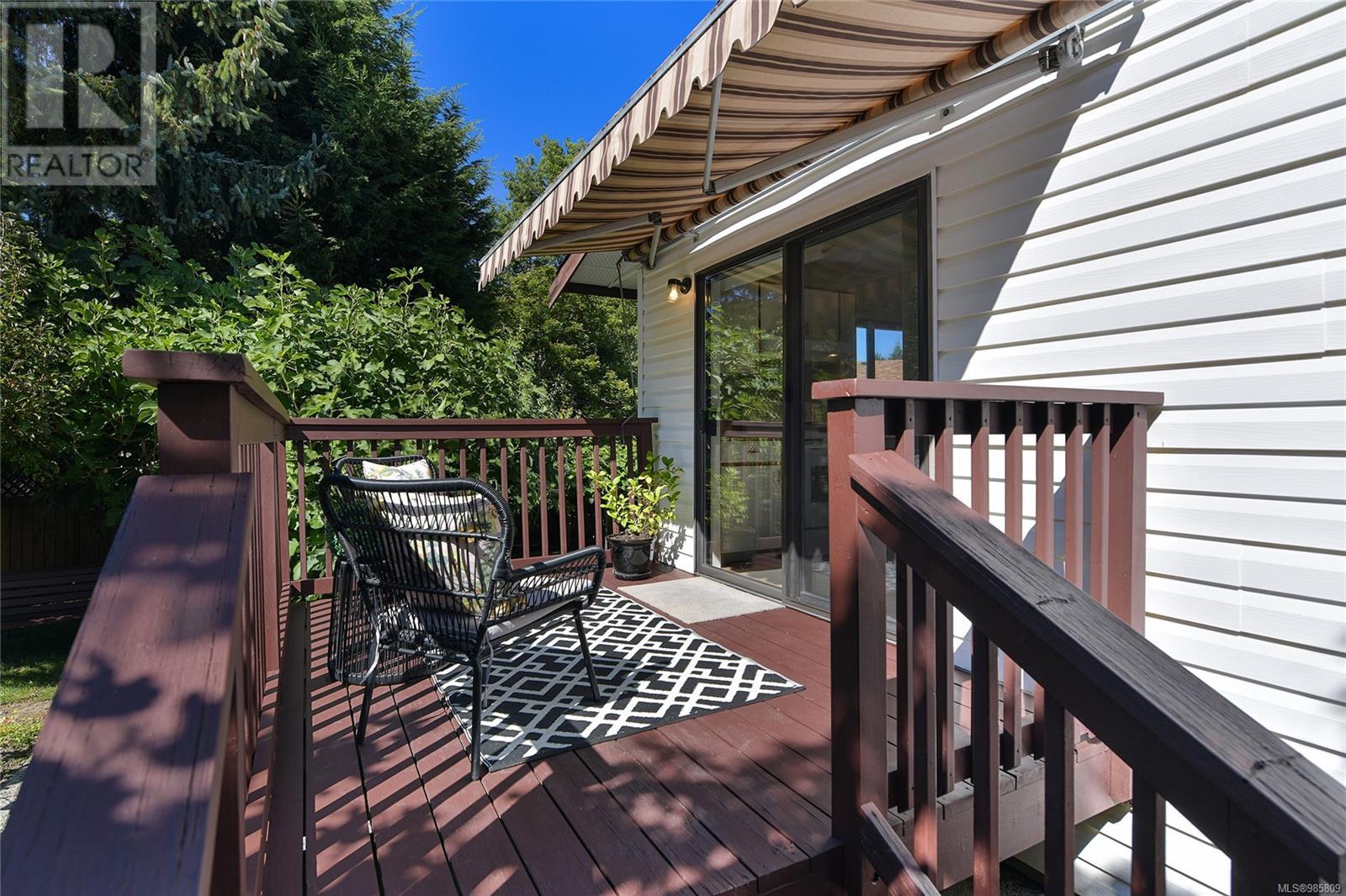 Single Family House for Sale in  Vanguard Pl Saanich 