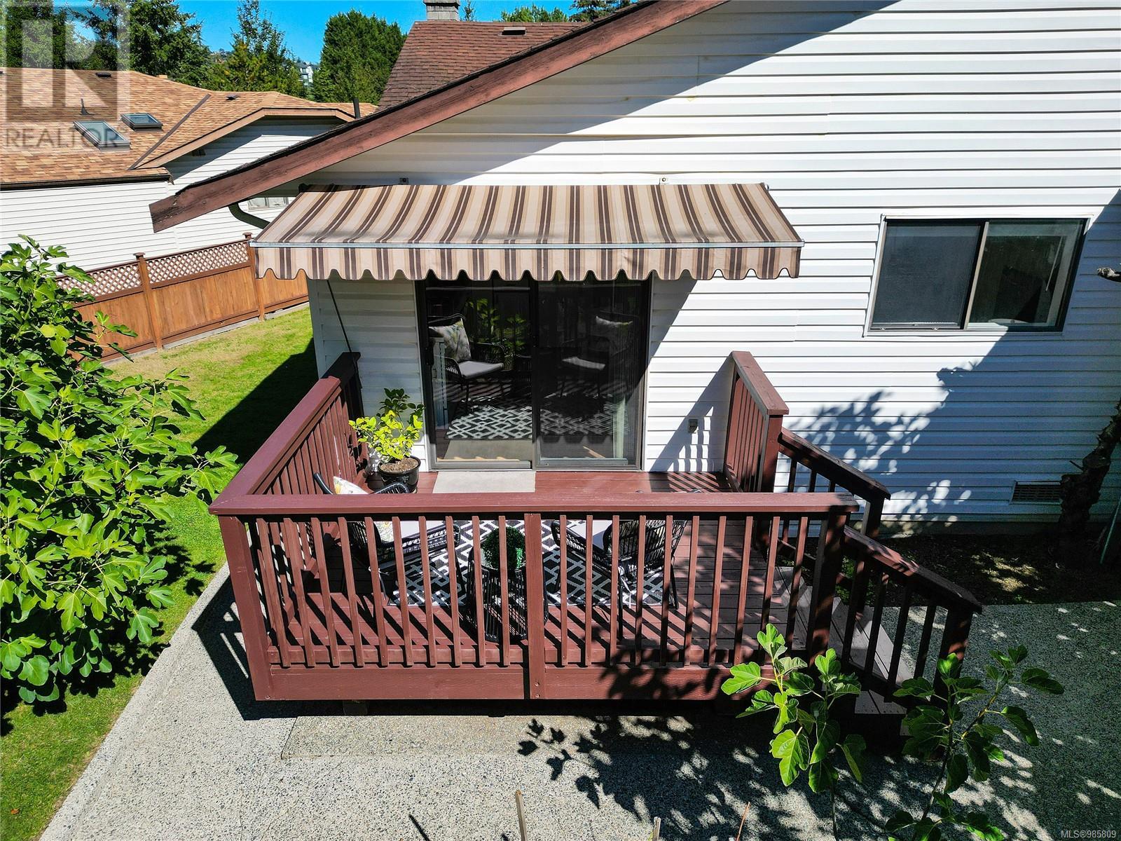 Single Family House for Sale in  Vanguard Pl Saanich 
