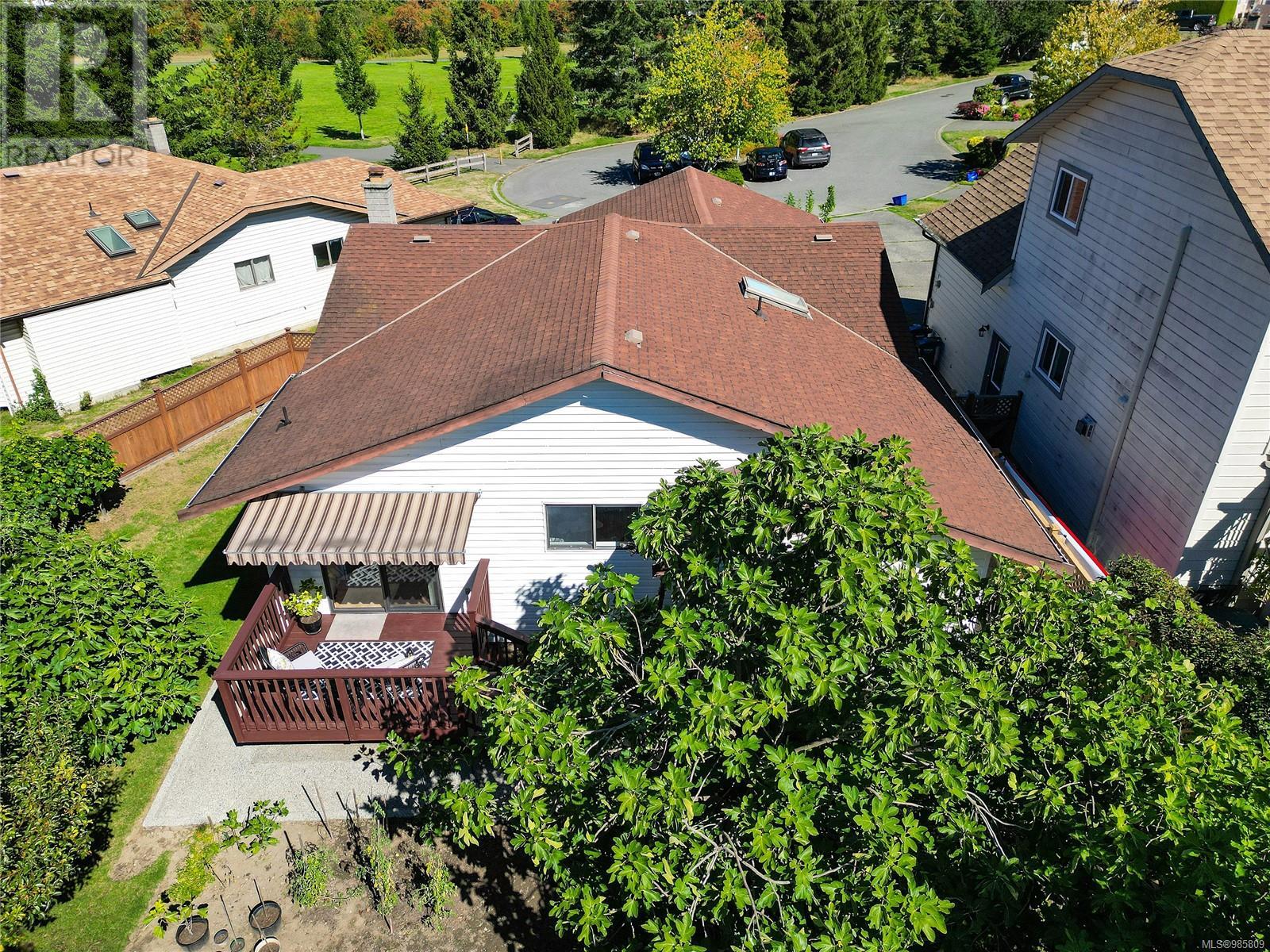 Single Family House for Sale in  Vanguard Pl Saanich 