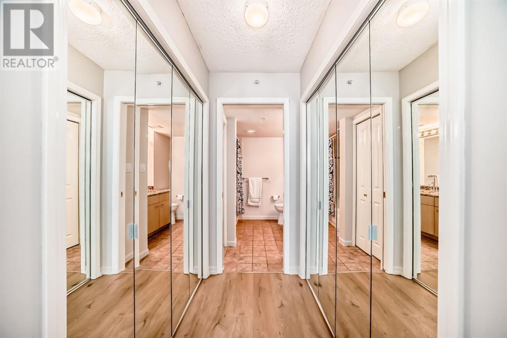Single Family House for Sale in    Avenue SW Eau Claire Calgary 