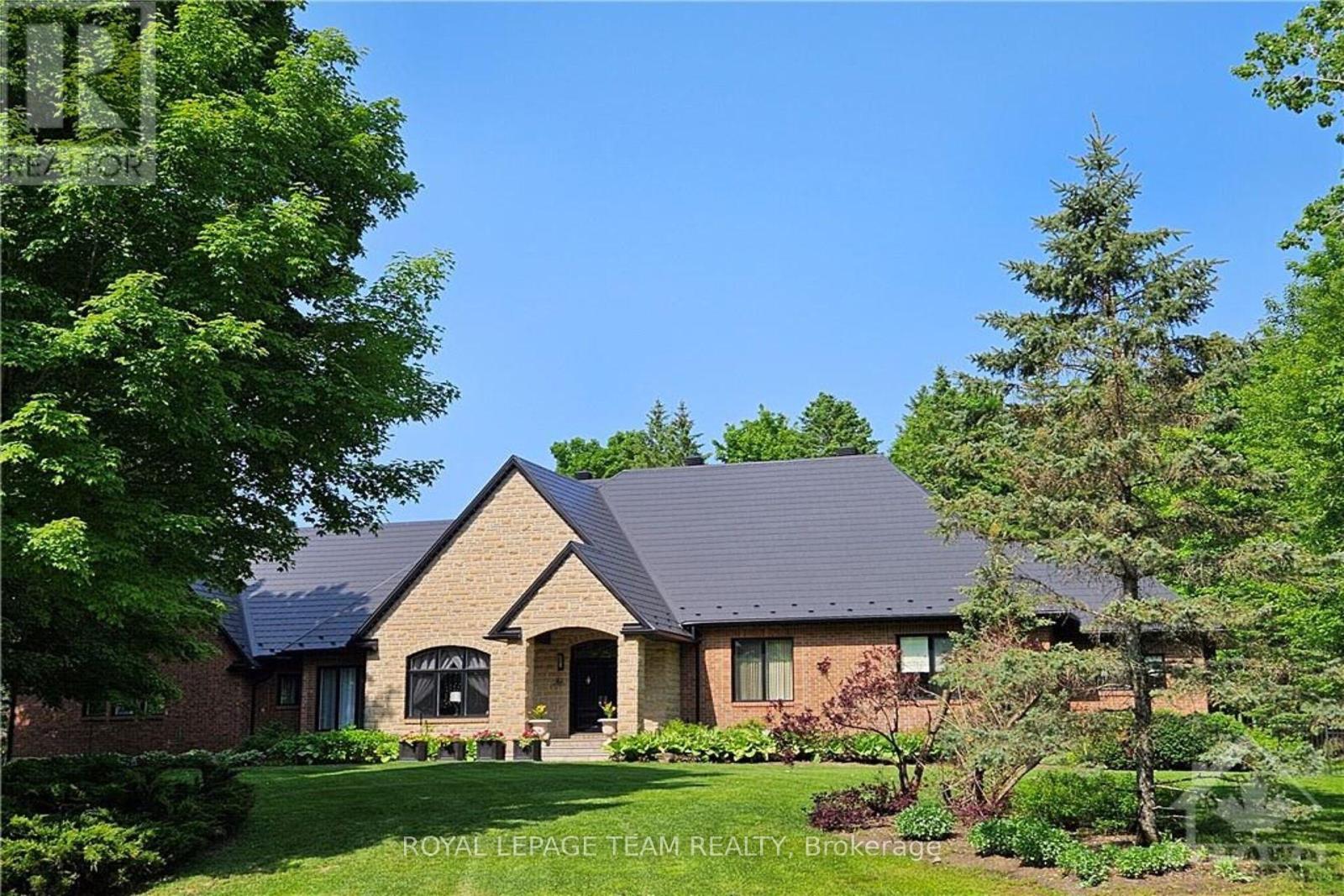 Custom built Bungalow with 5 bedrooms, 7 baths.