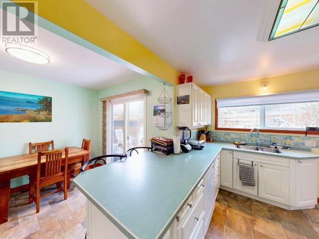 5385 EARL STREET, Texada Island
