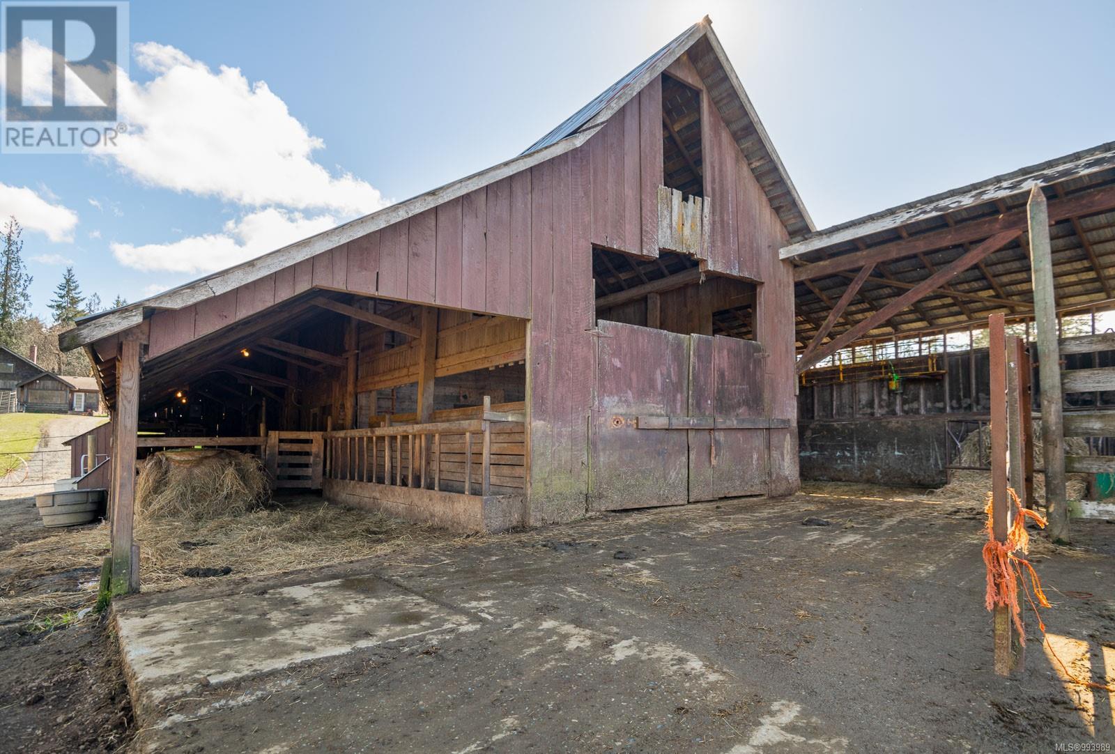 7087 Mays Rd, Duncan
