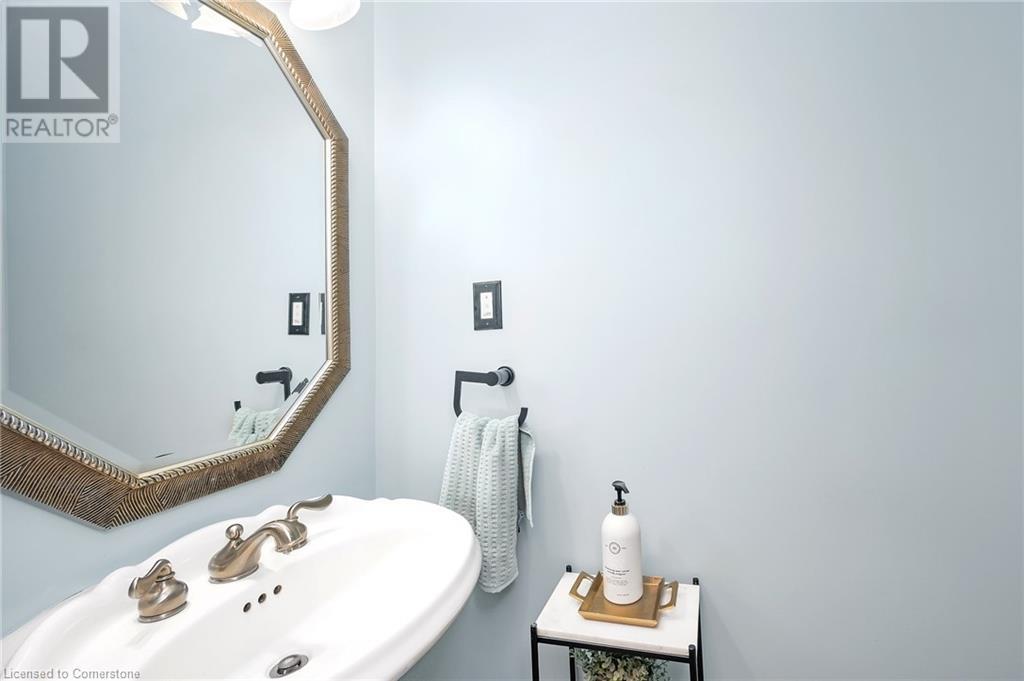 Photo 10 of 1295 Sheffield Road, Cambridge ON