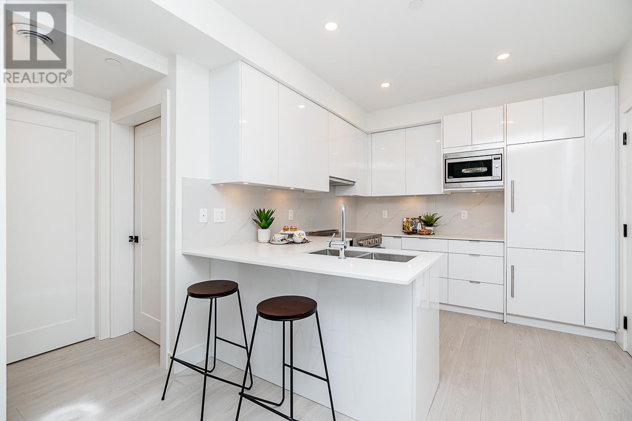 Photo 10 of 406 5399 Joyce Street, Vancouver BC