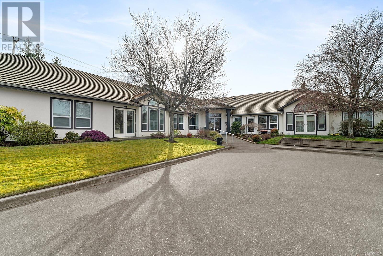 407 264 McVickers St, Parksville real estate listing 991426