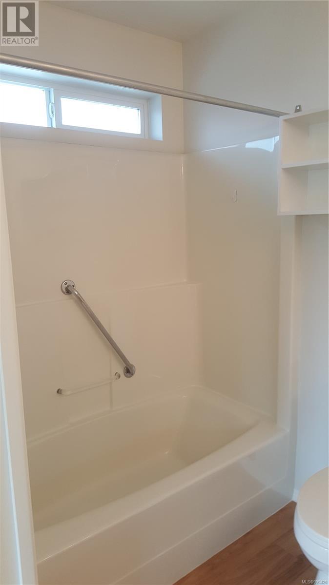 407 264 McVickers St, Parksville real estate listing 991426