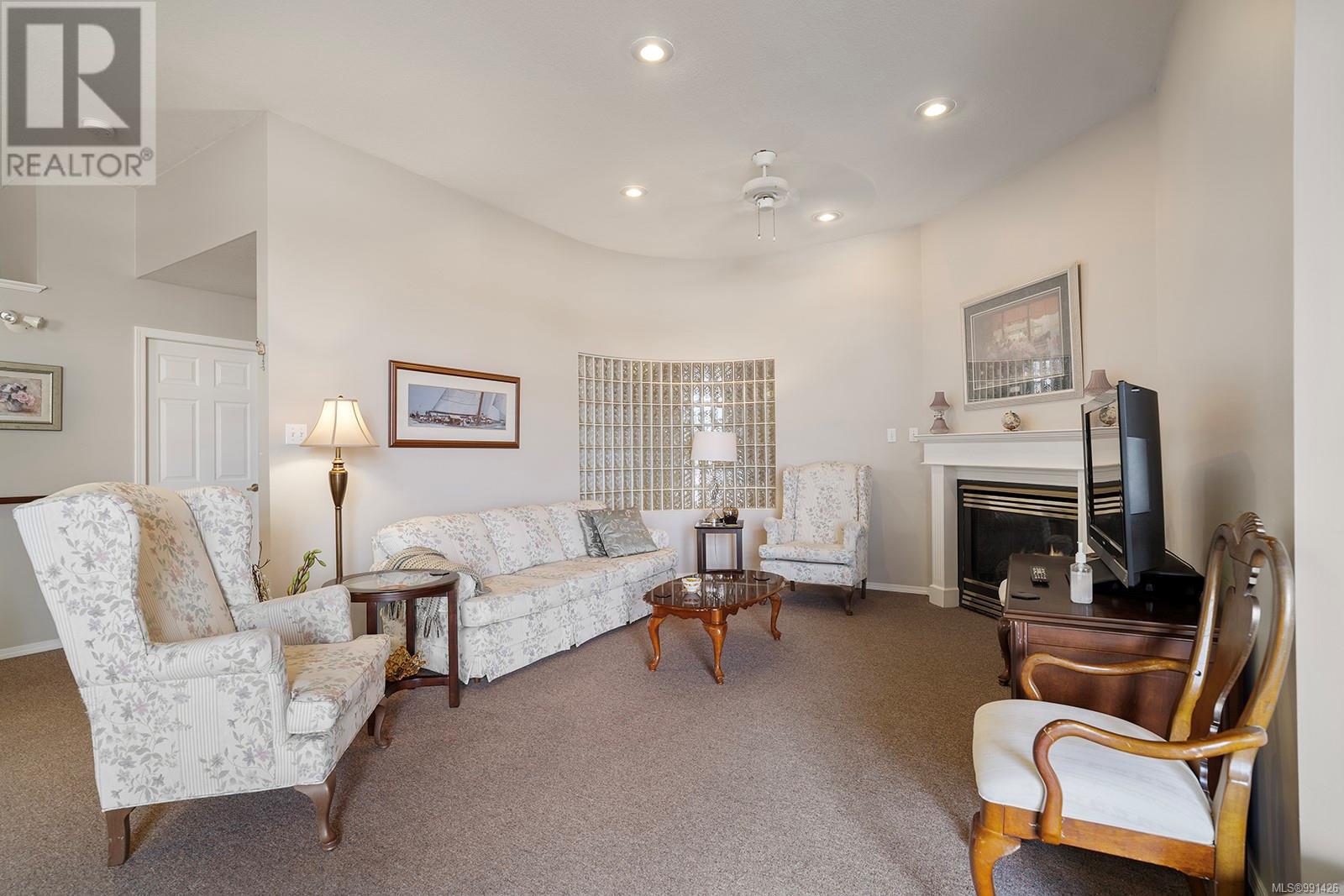 407 264 McVickers St, Parksville real estate listing 991426