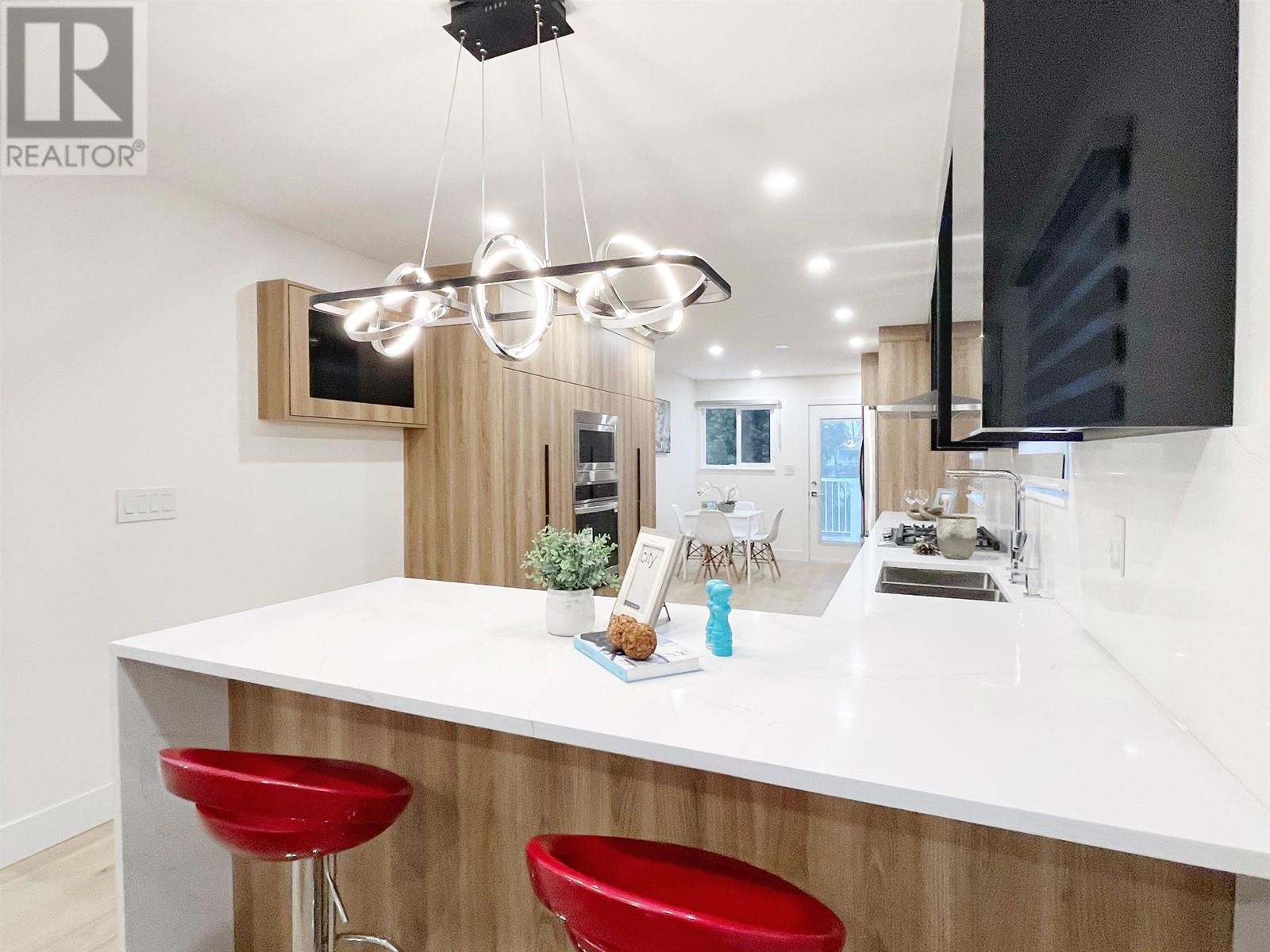 1828 LAURIER AVENUE, Port Coquitlam real estate listing R2985531