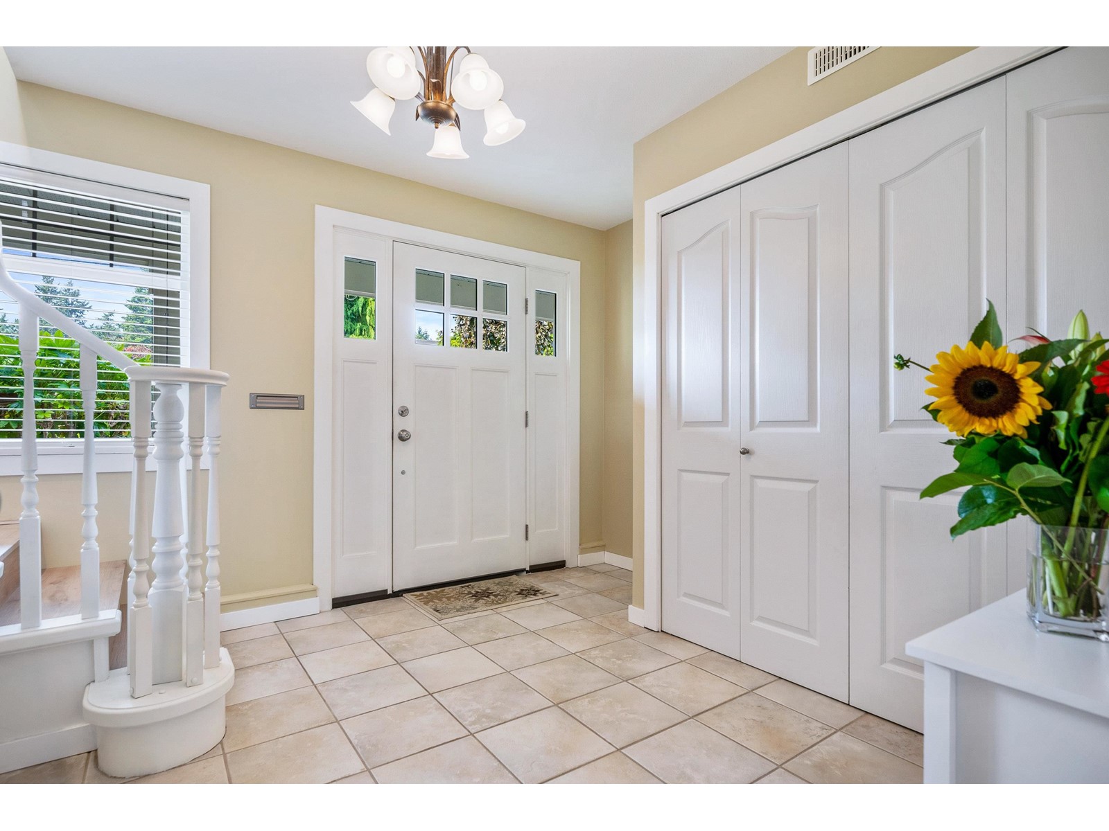 Photo 33 of 1434 Bishop Road, White Rock BC