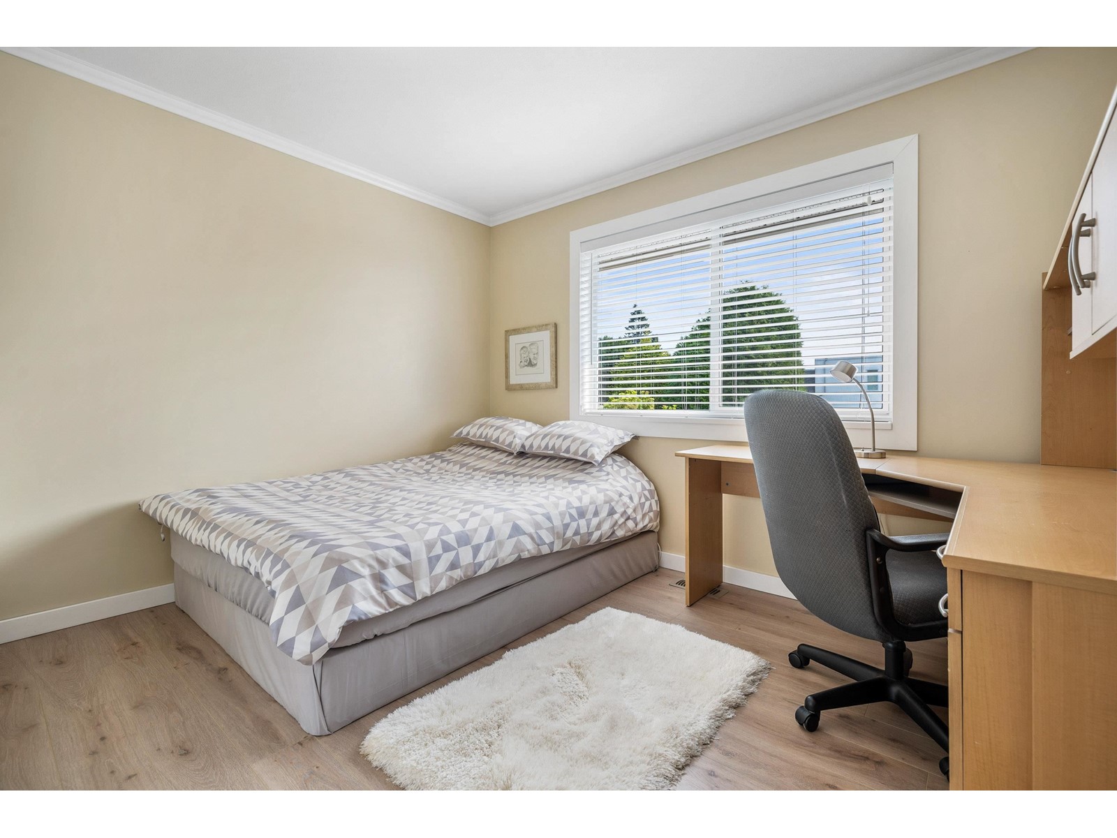 Photo 14 of 1434 Bishop Road, White Rock BC