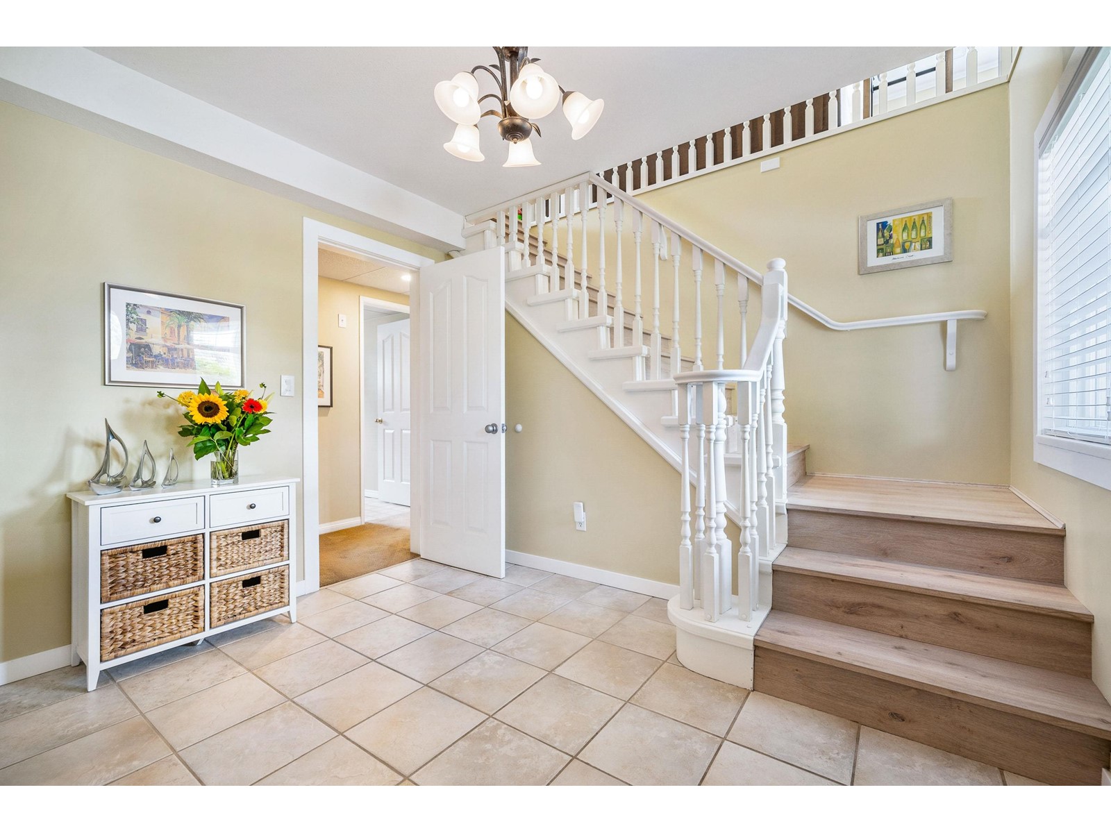 Photo 34 of 1434 Bishop Road, White Rock BC