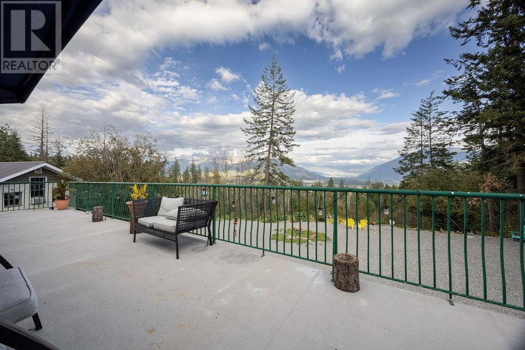 Photo 17 of 353 Gunter Ellison Road, Enderby BC