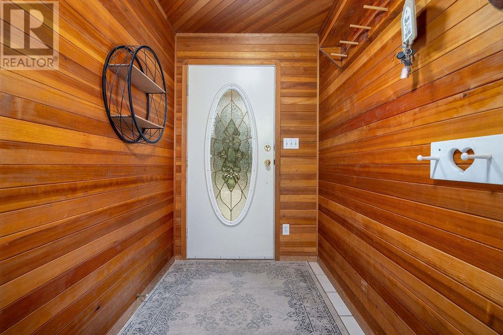 Photo 7 of 353 Gunter Ellison Road, Enderby BC