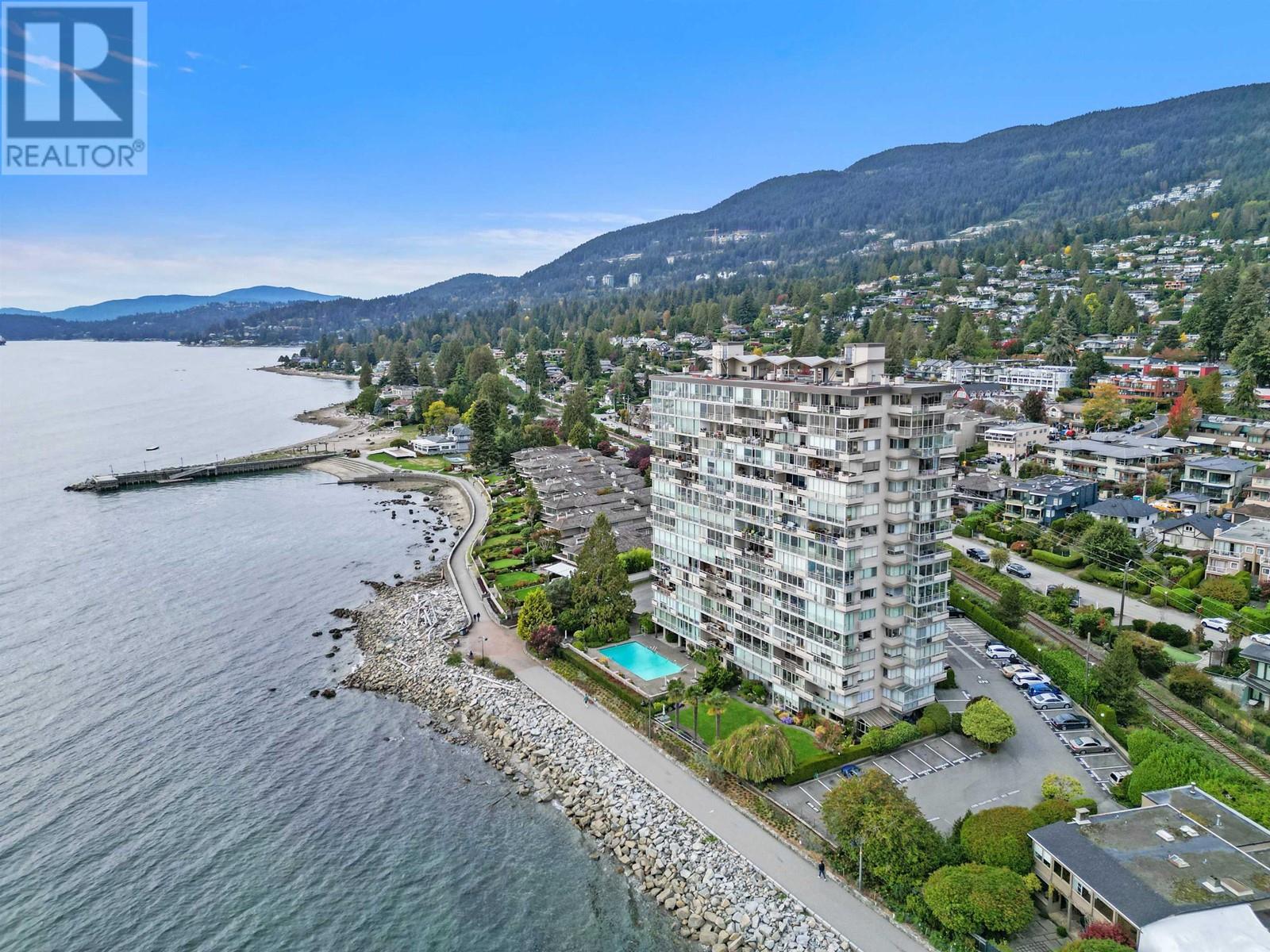 1006 150 24TH STREET, West Vancouver