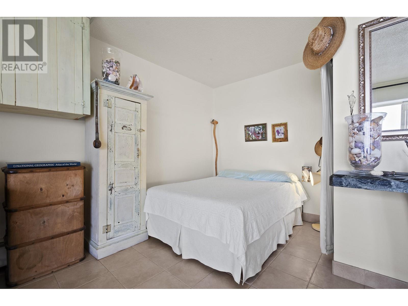 1006 150 24TH STREET, West Vancouver