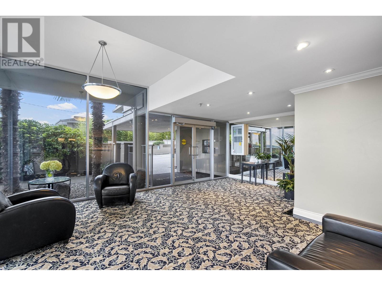 1006 150 24TH STREET, West Vancouver