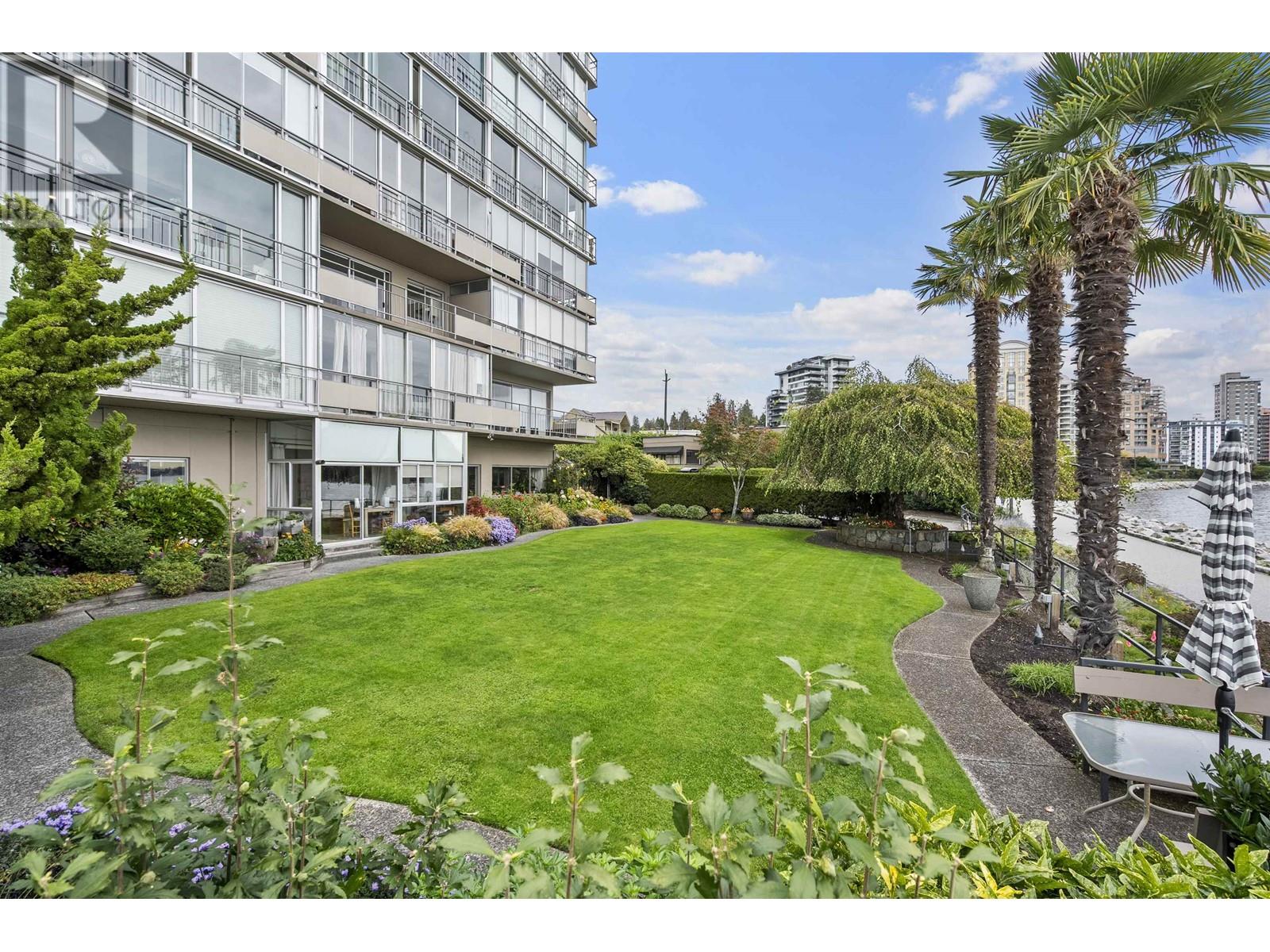 1006 150 24TH STREET, West Vancouver