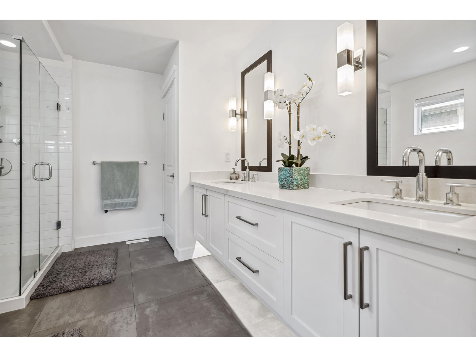 Photo 21 of 16411 26 B Avenue, Surrey BC