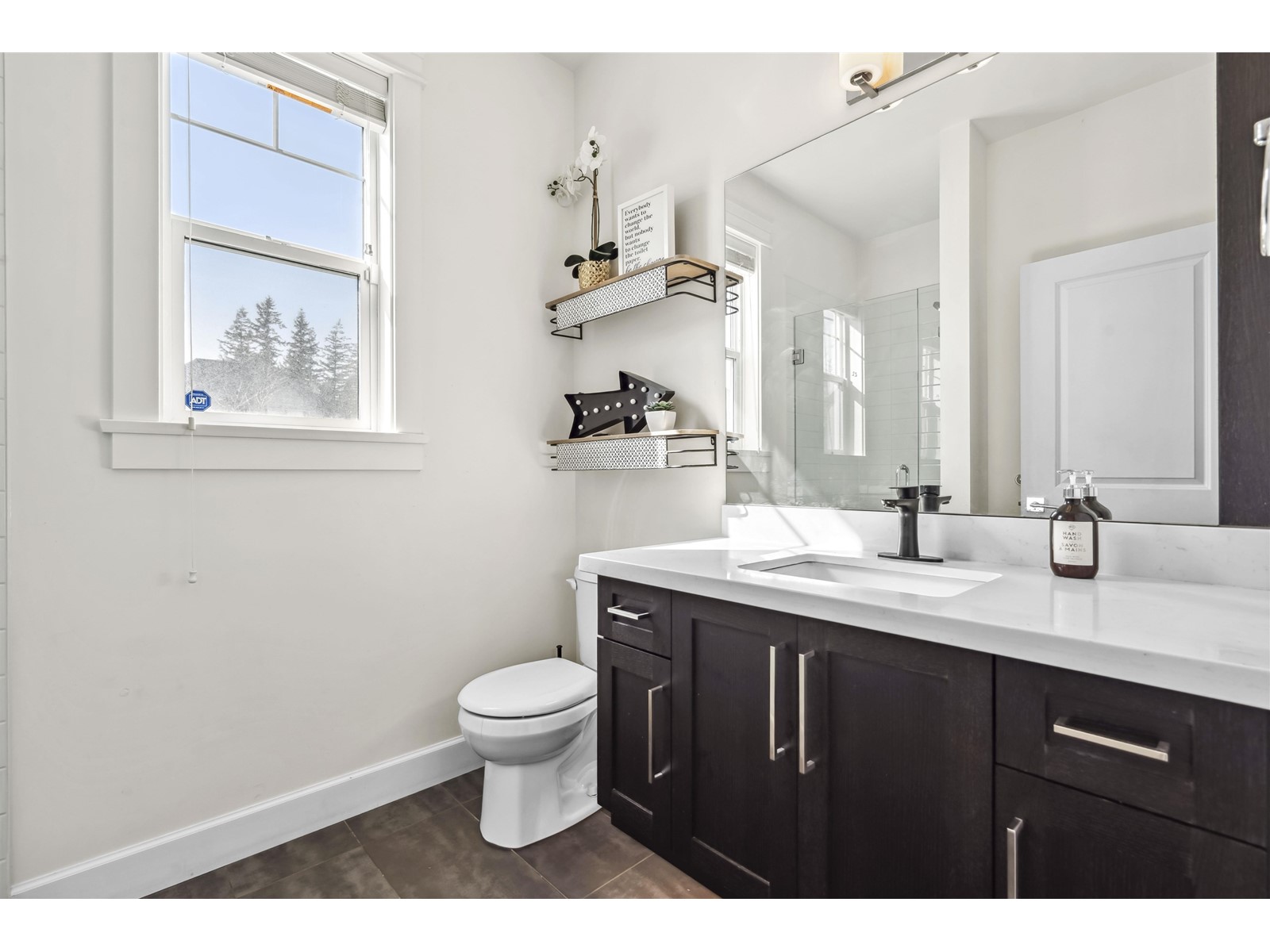Photo 14 of 16411 26 B Avenue, Surrey BC