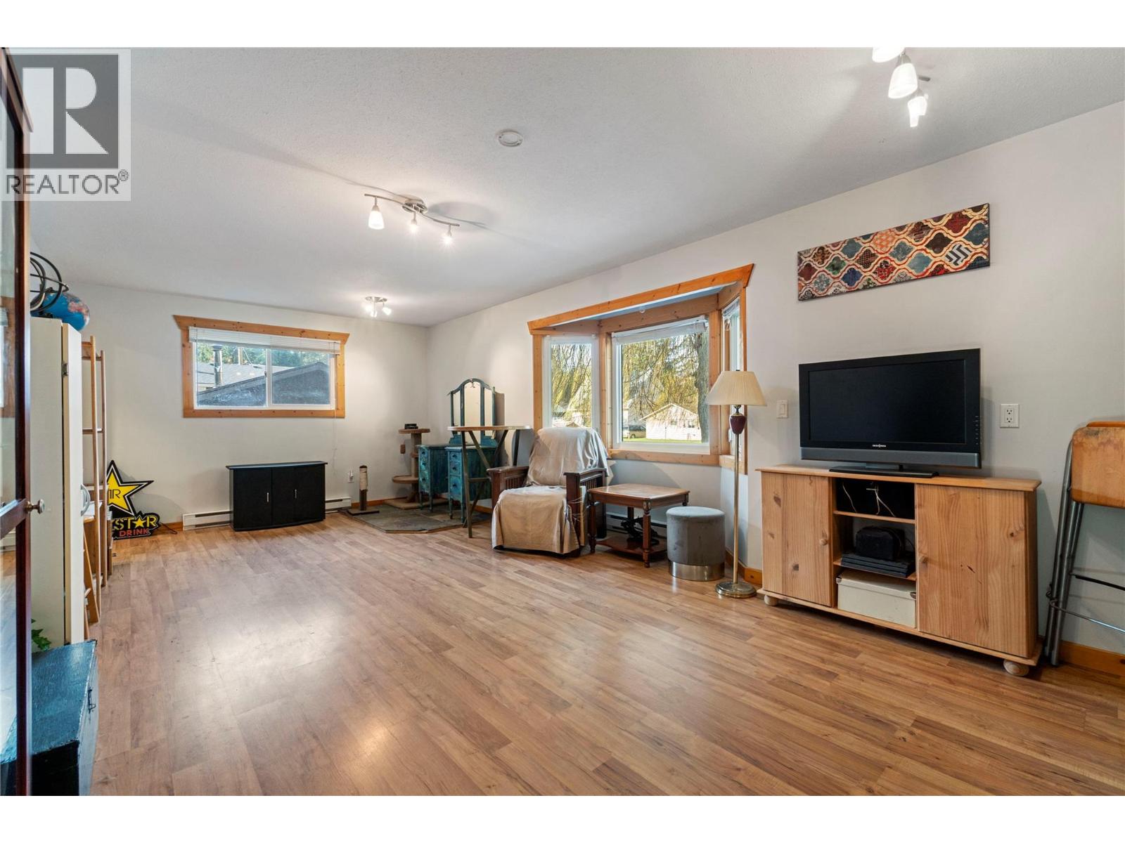  4174 Ashe Crescent, Scotch Creek