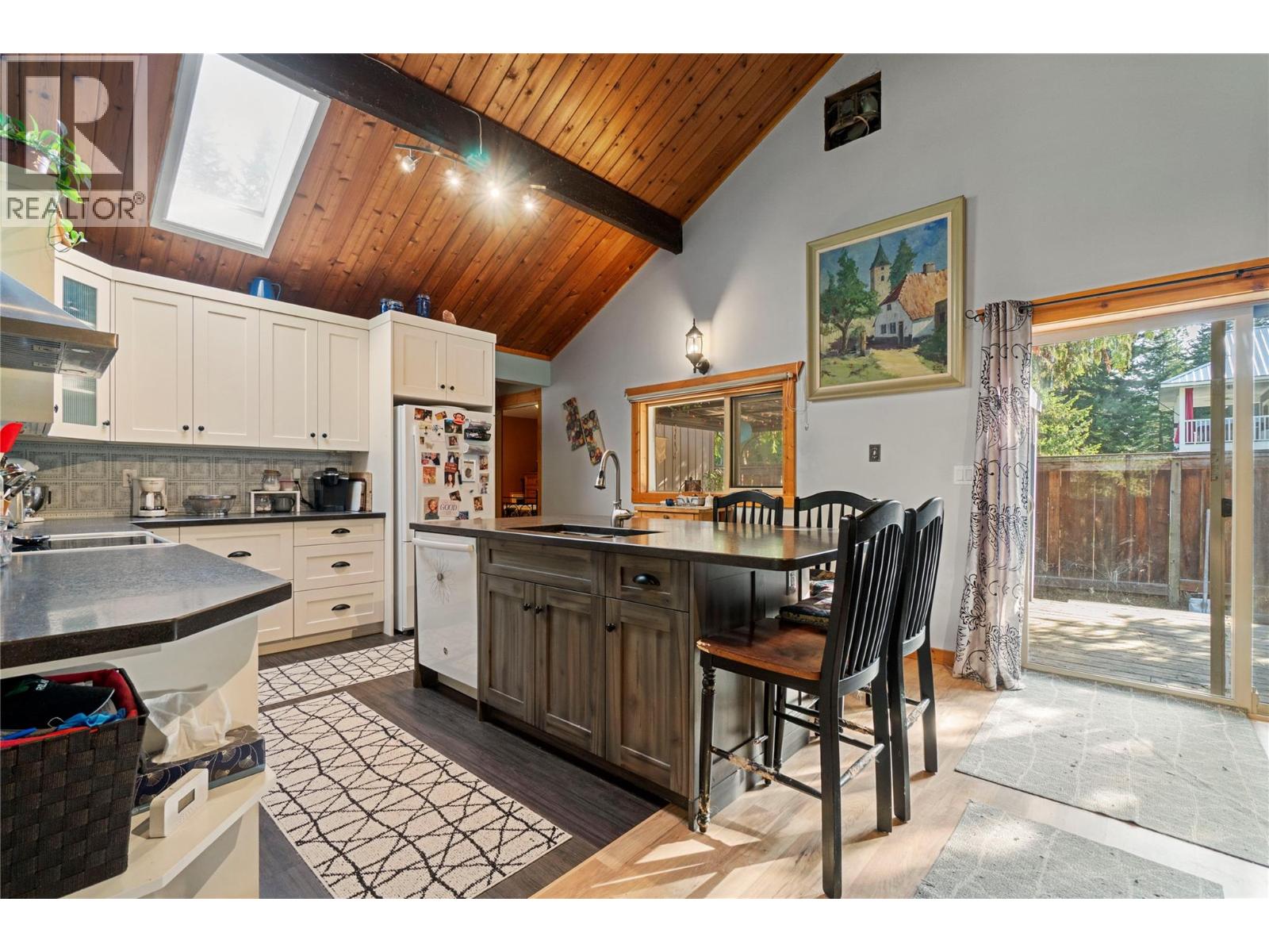  4174 Ashe Crescent, Scotch Creek