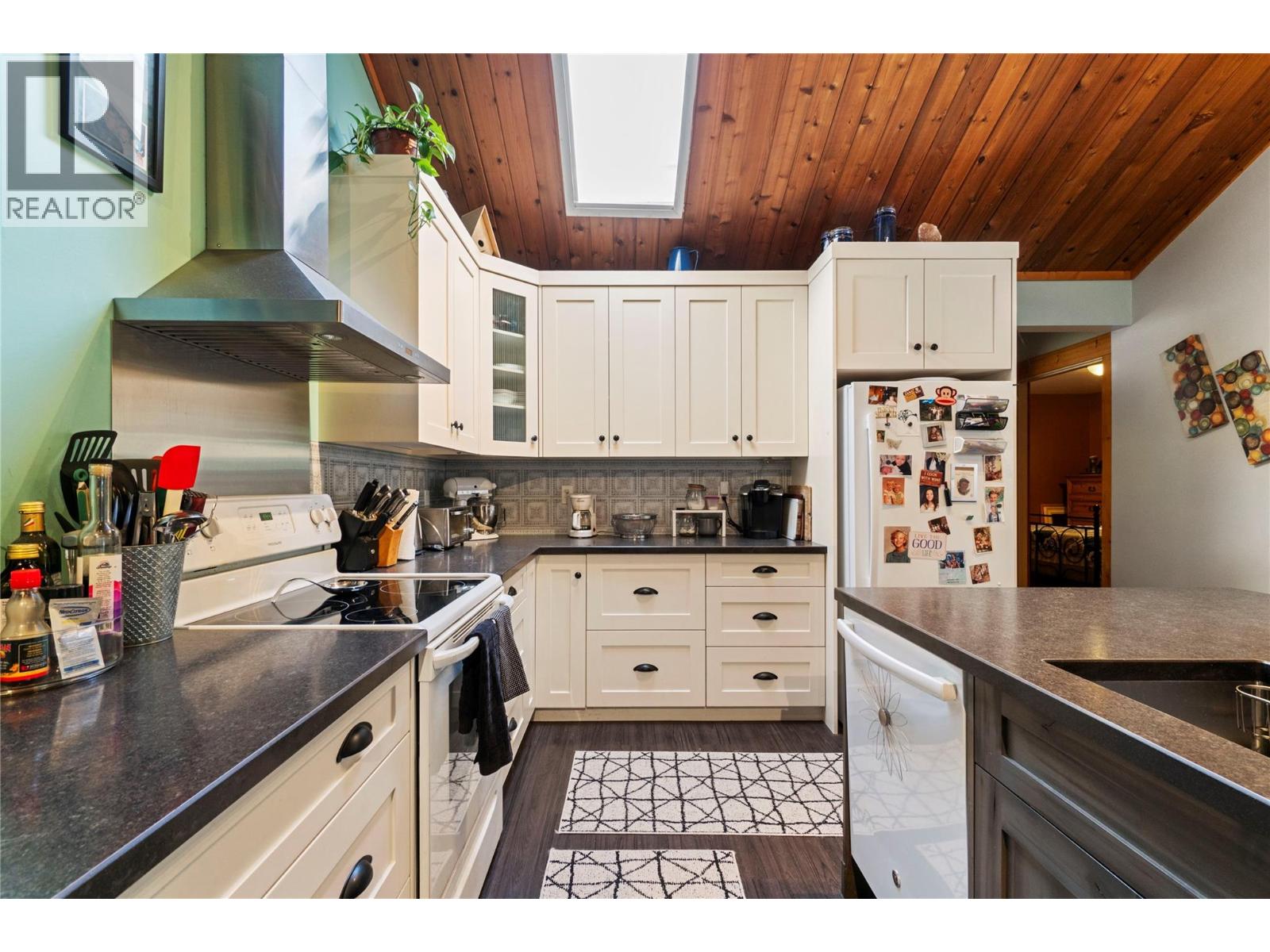  4174 Ashe Crescent, Scotch Creek
