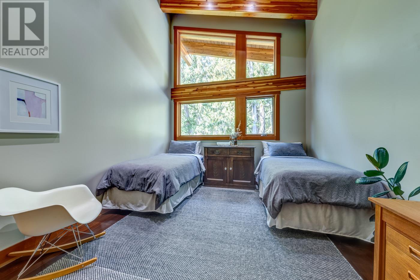 9557 EMERALD DRIVE, Whistler real estate listing R2953197