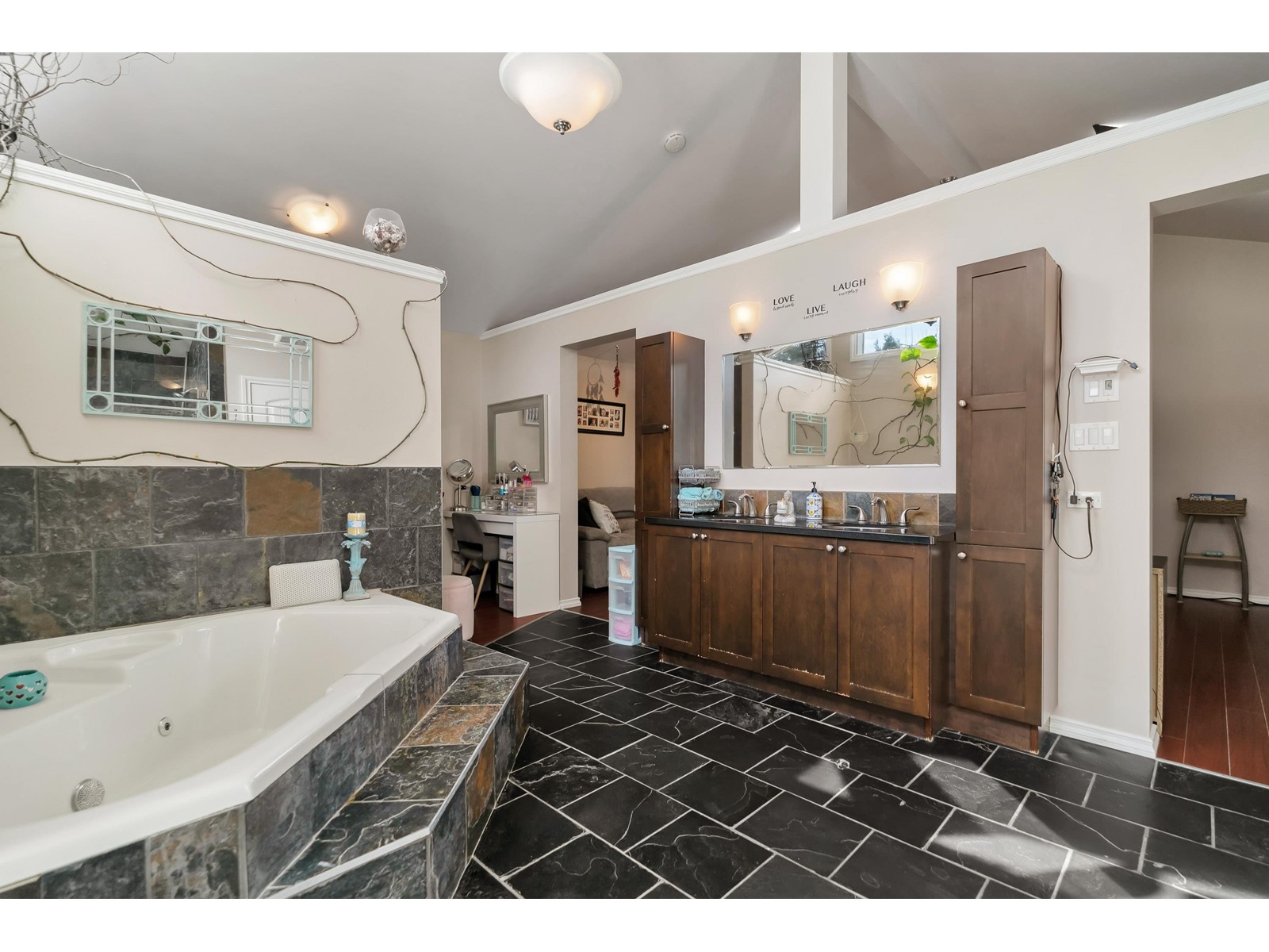 20847 52A AVENUE, Langley