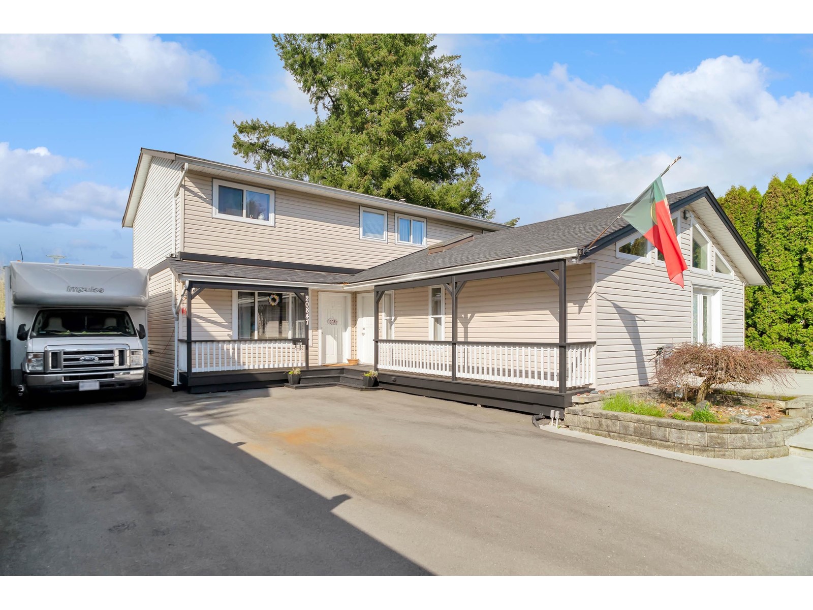 20847 52A AVENUE, Langley