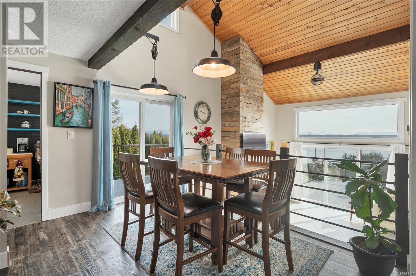 241 Alder St S, Campbell River