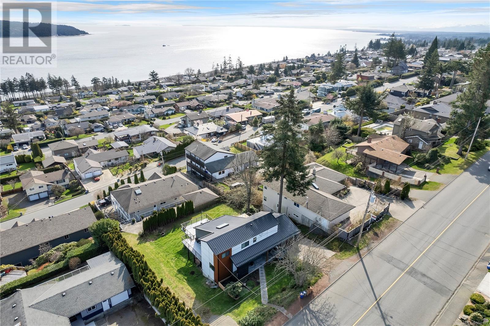 241 Alder St S, Campbell River