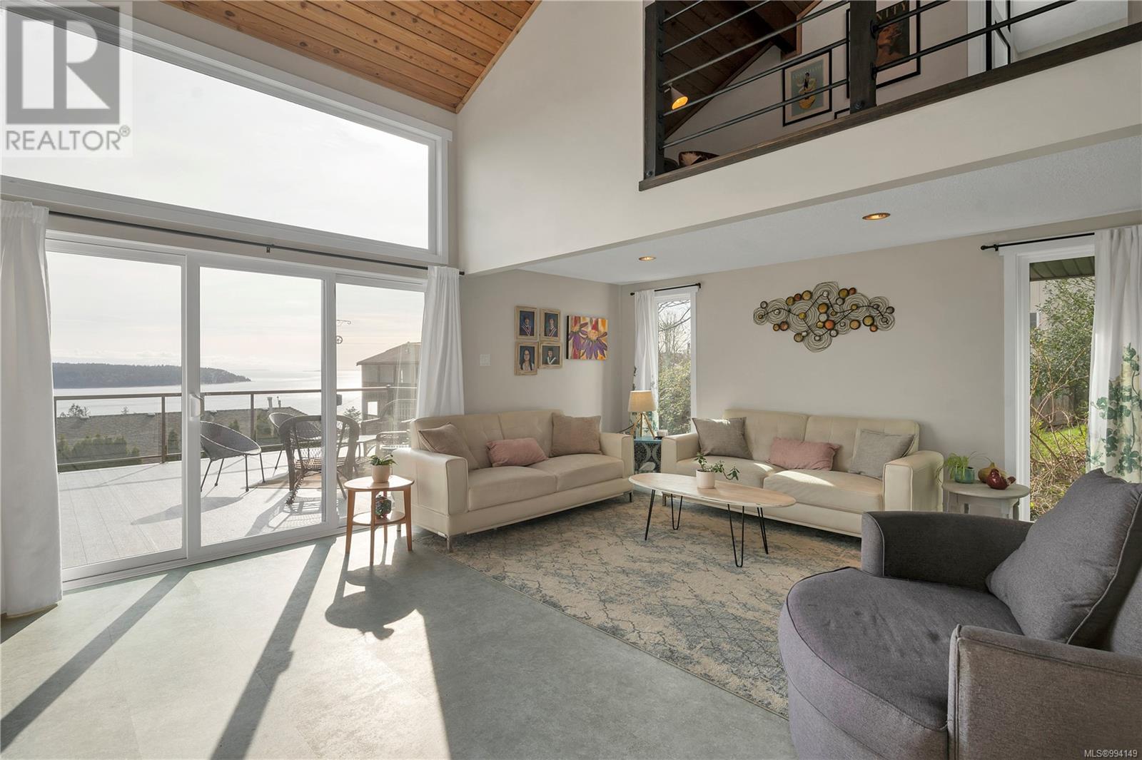241 Alder St S, Campbell River