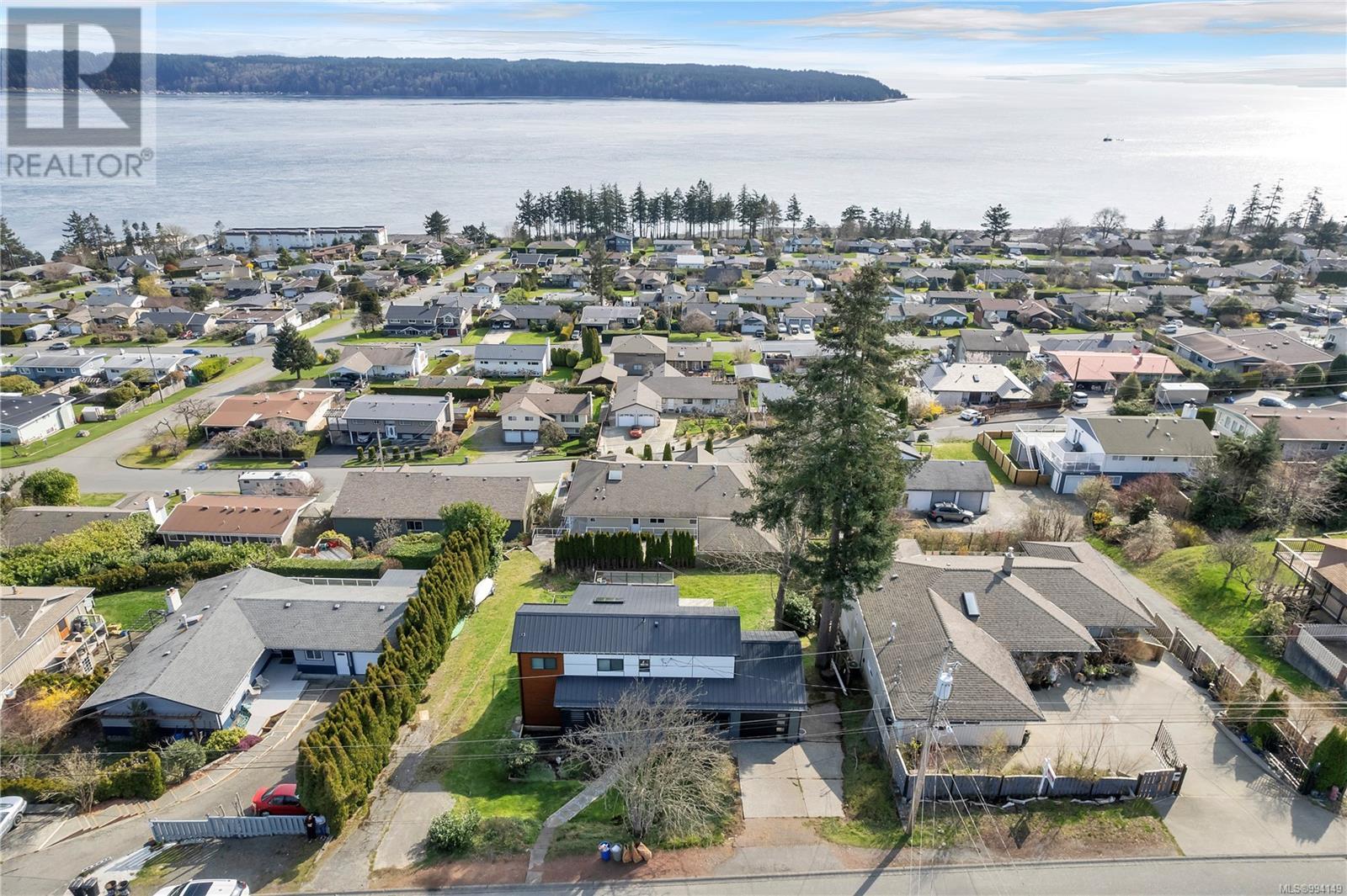 241 Alder St S, Campbell River