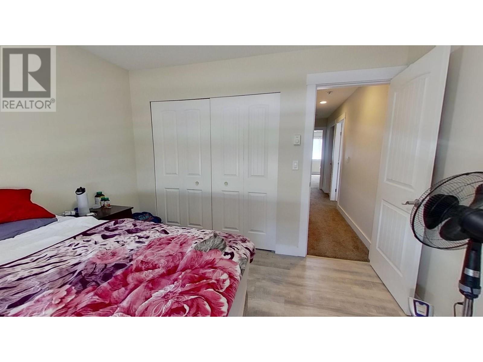 Photo 3 of 10909 104 A Avenue, Fort St John BC