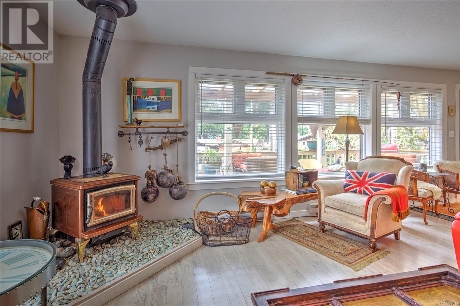 Photo 15 of 7777 Sunset Dr, Lake Cowichan BC
